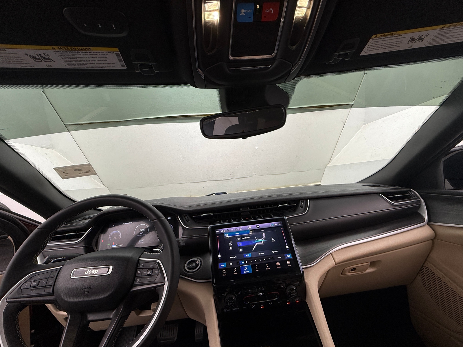 Thumbnail: 2023 Jeep Grand Cherokee L - 2