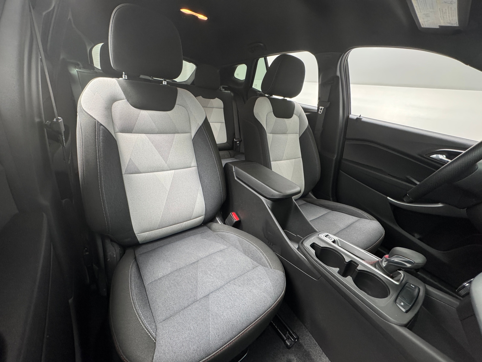 Thumbnail: 2024 Chevrolet Trax - 2