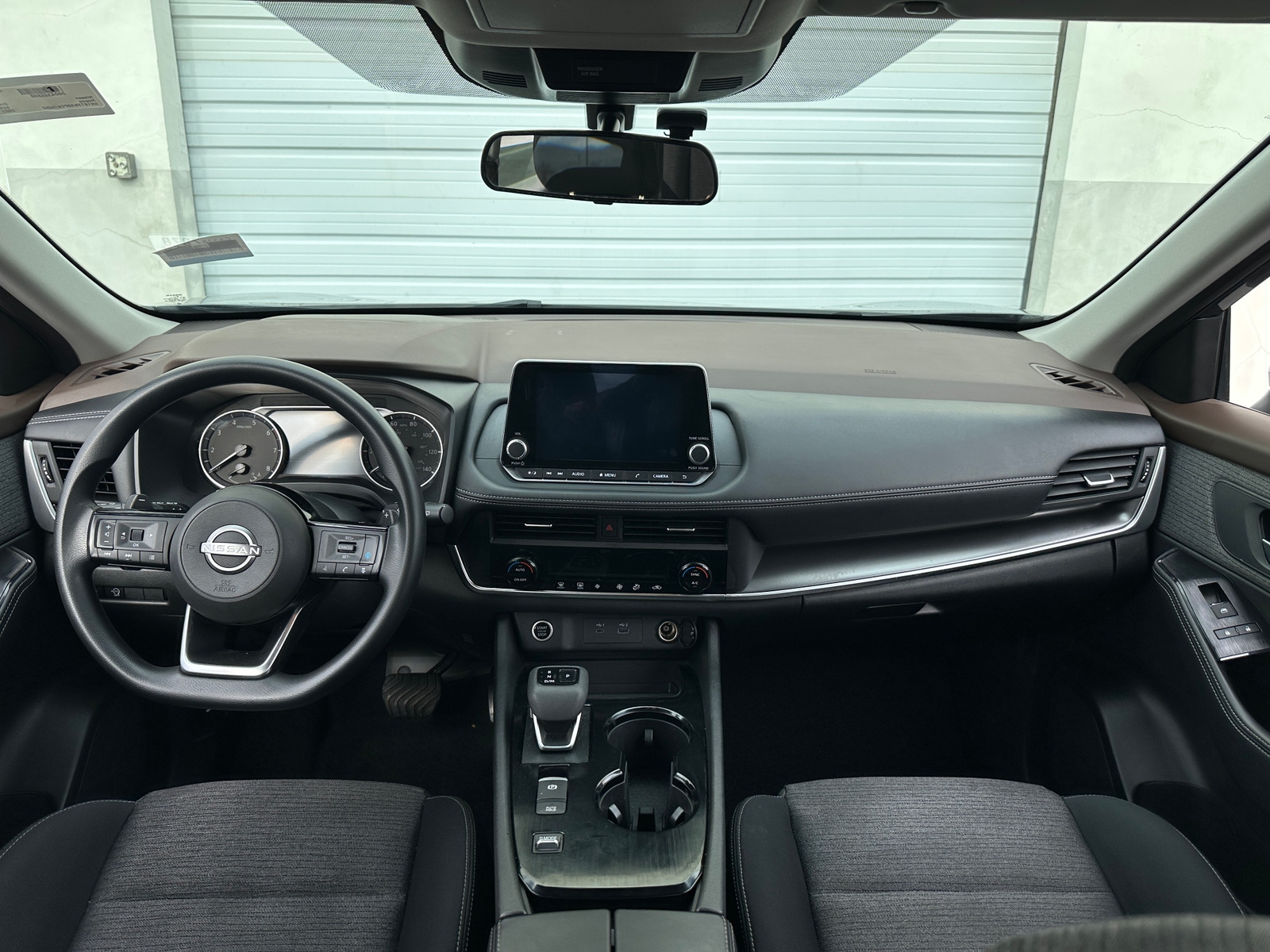 Thumbnail: 2023 Nissan Rogue - 3