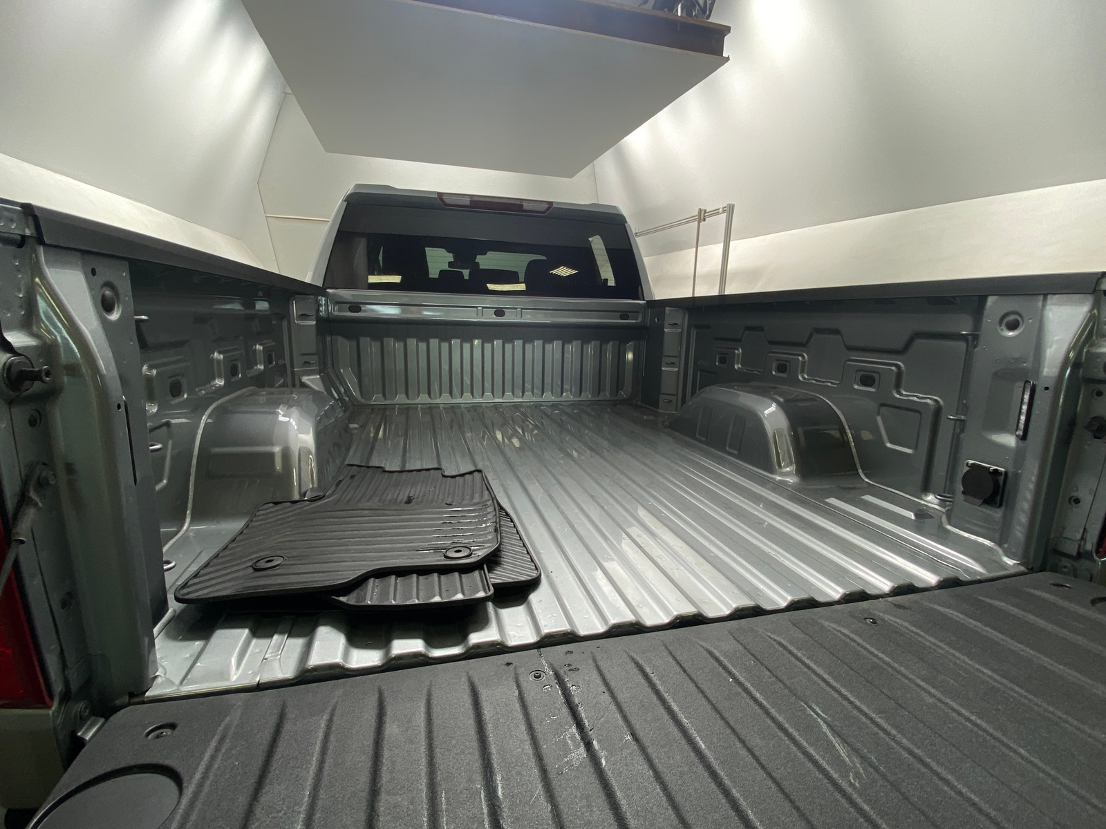 Thumbnail: 2025 Chevrolet Silverado 1500 - 7