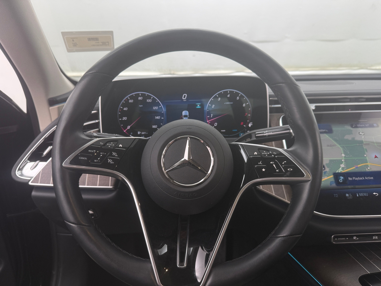 Thumbnail: 2025 Mercedes-Benz E-Class - 4