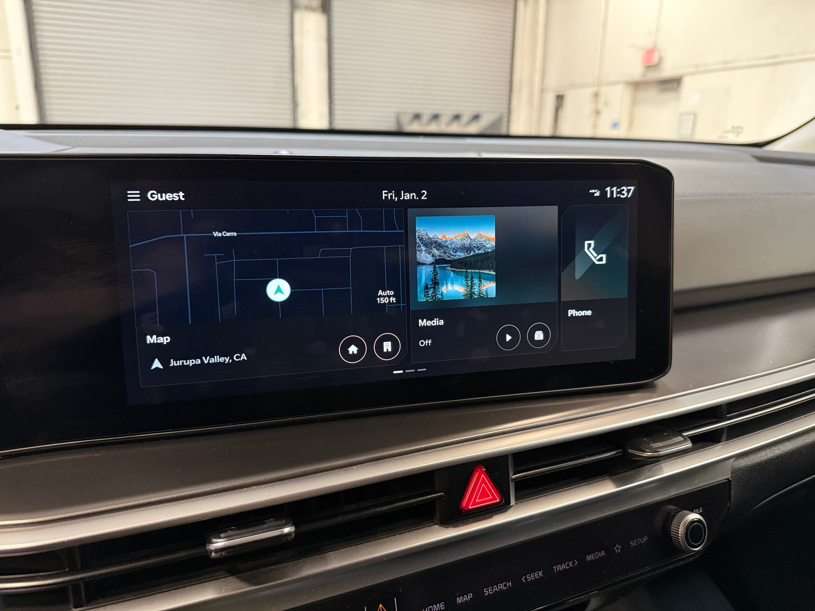 Thumbnail: 2024 Kia Sorento - 3