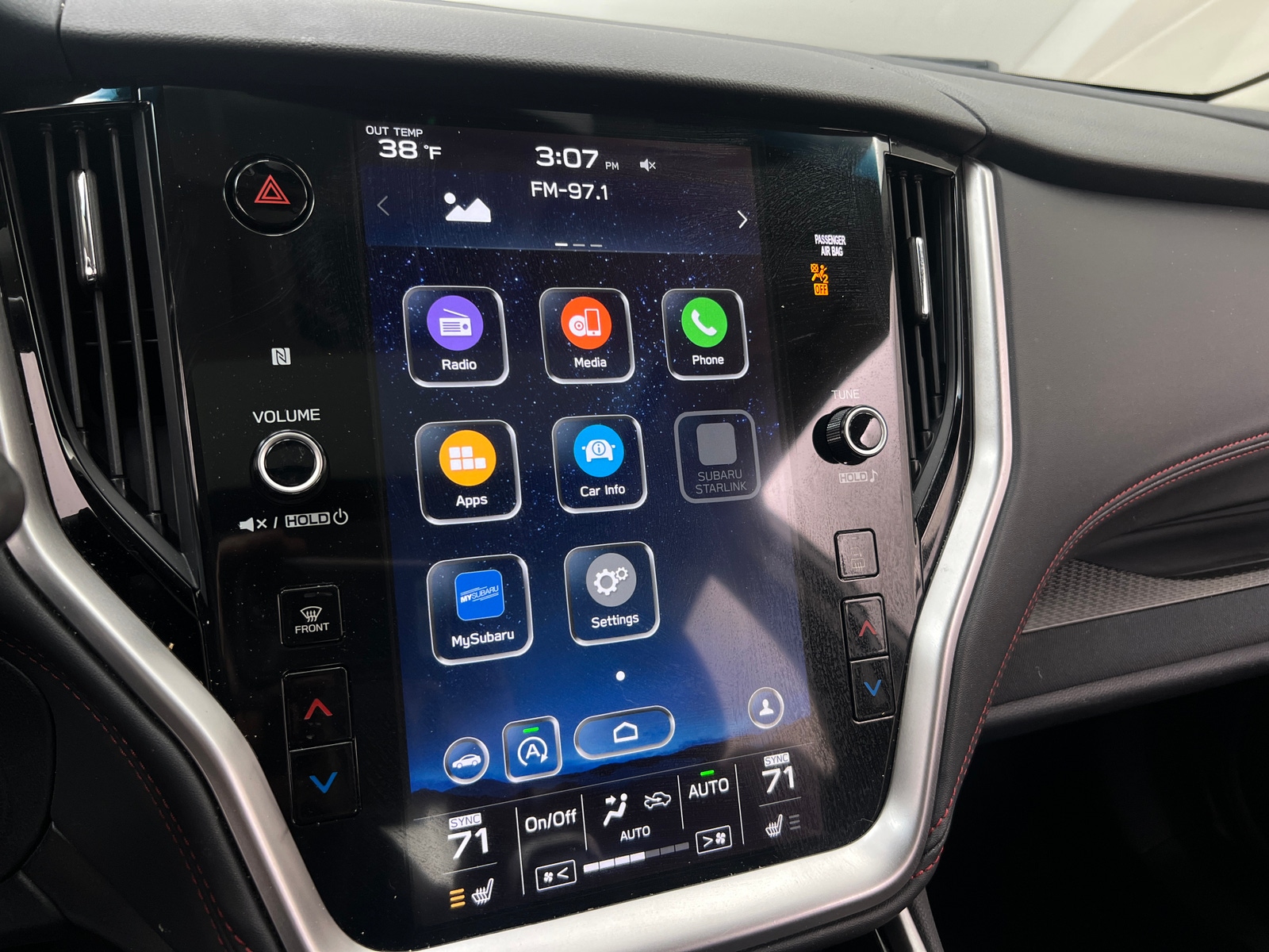 Thumbnail: 2022 Subaru Legacy - 4