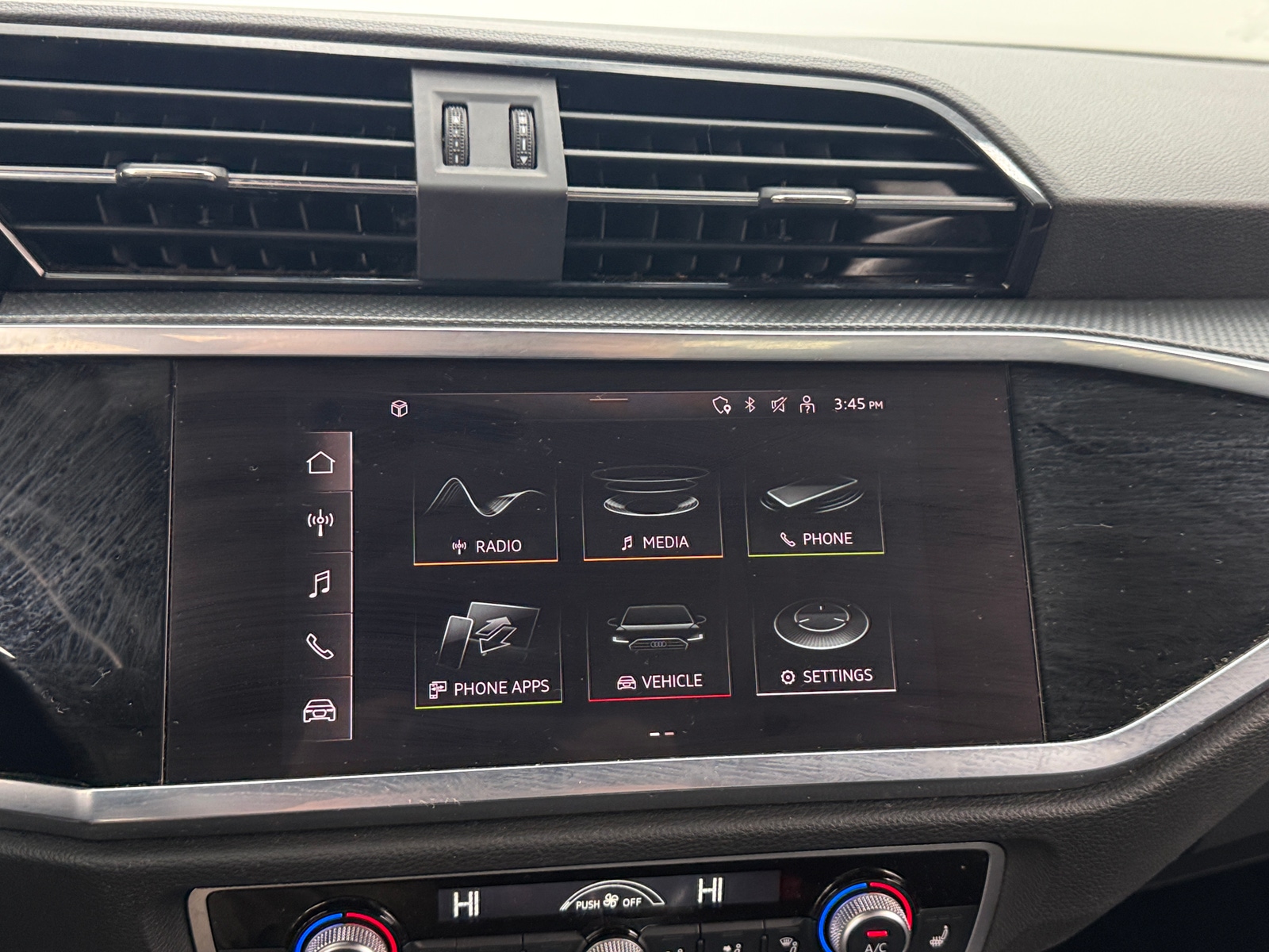 Thumbnail: 2022 Audi Q3 - 3