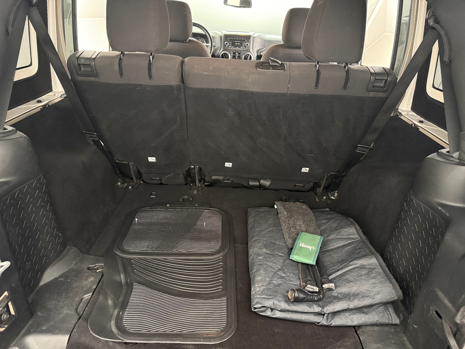 Thumbnail: 2017 Jeep Wrangler - 7