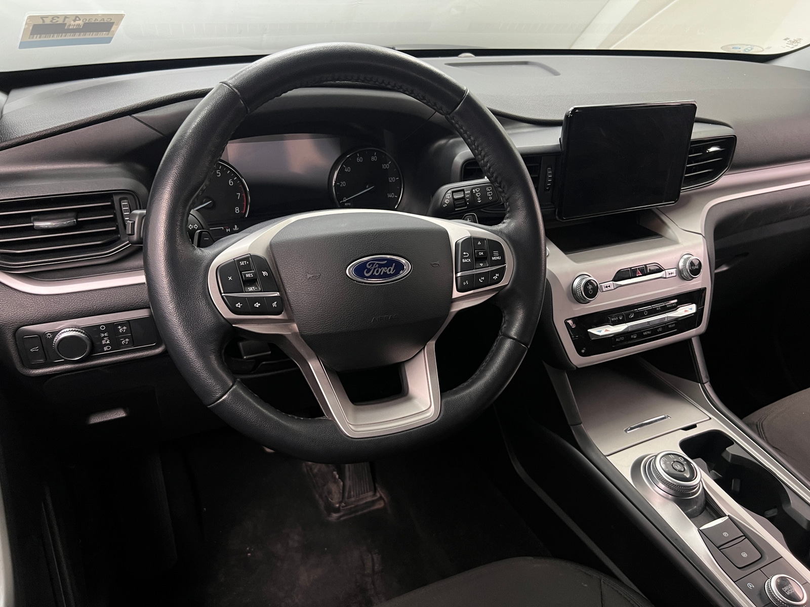 Thumbnail: 2020 Ford Explorer - 5