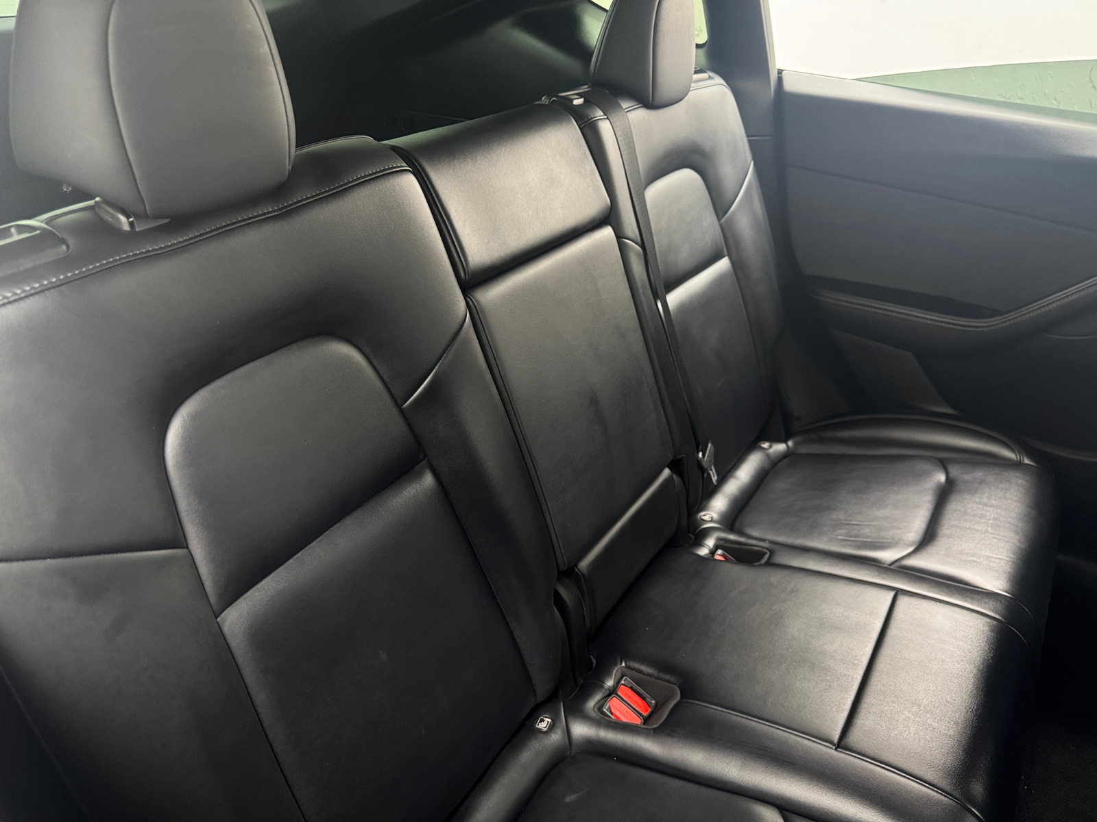 Thumbnail: 2022 Tesla Model Y - 5