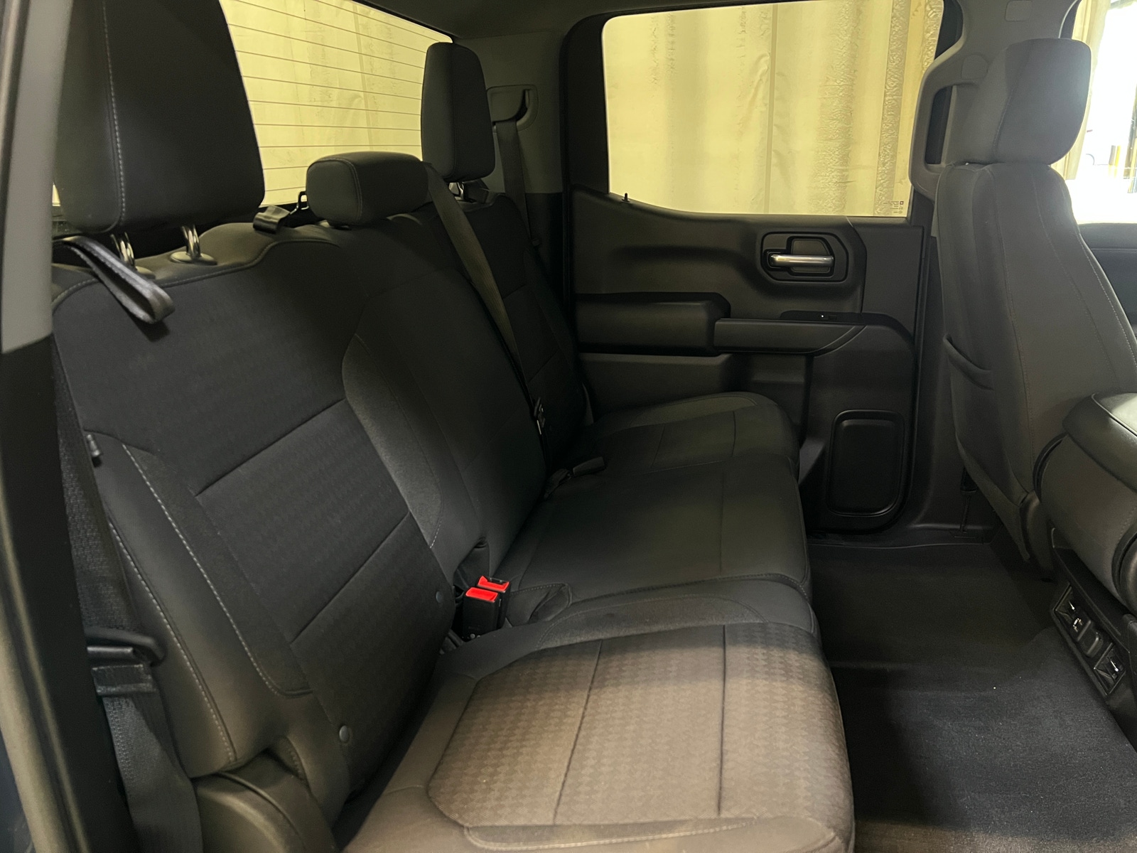 Thumbnail: 2021 Chevrolet Silverado 1500 - 6