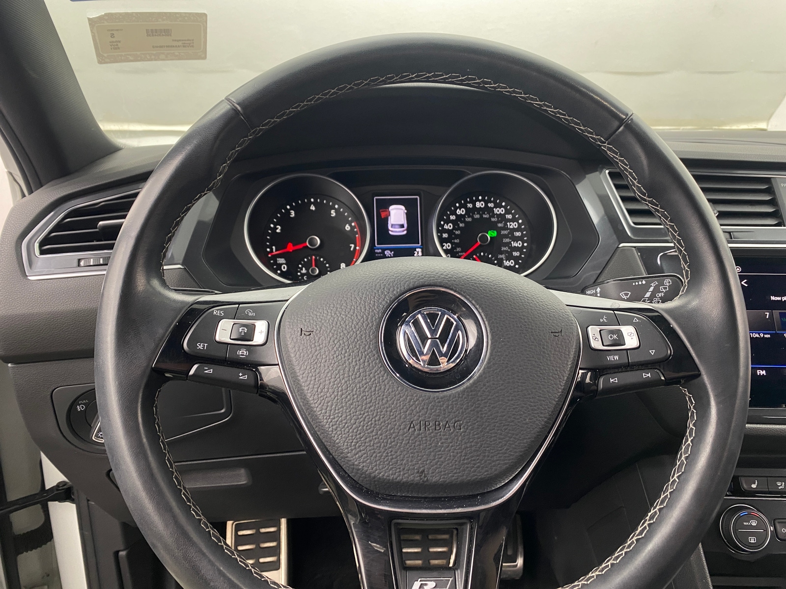 Thumbnail: 2021 Volkswagen Tiguan - 5