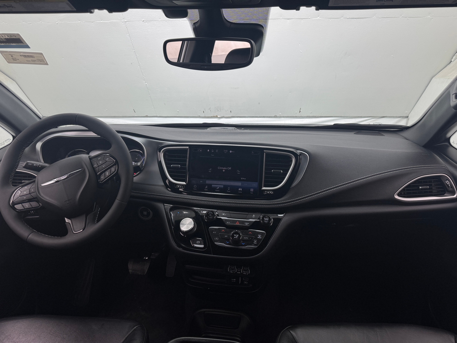 Thumbnail: 2022 Chrysler Pacifica - 2