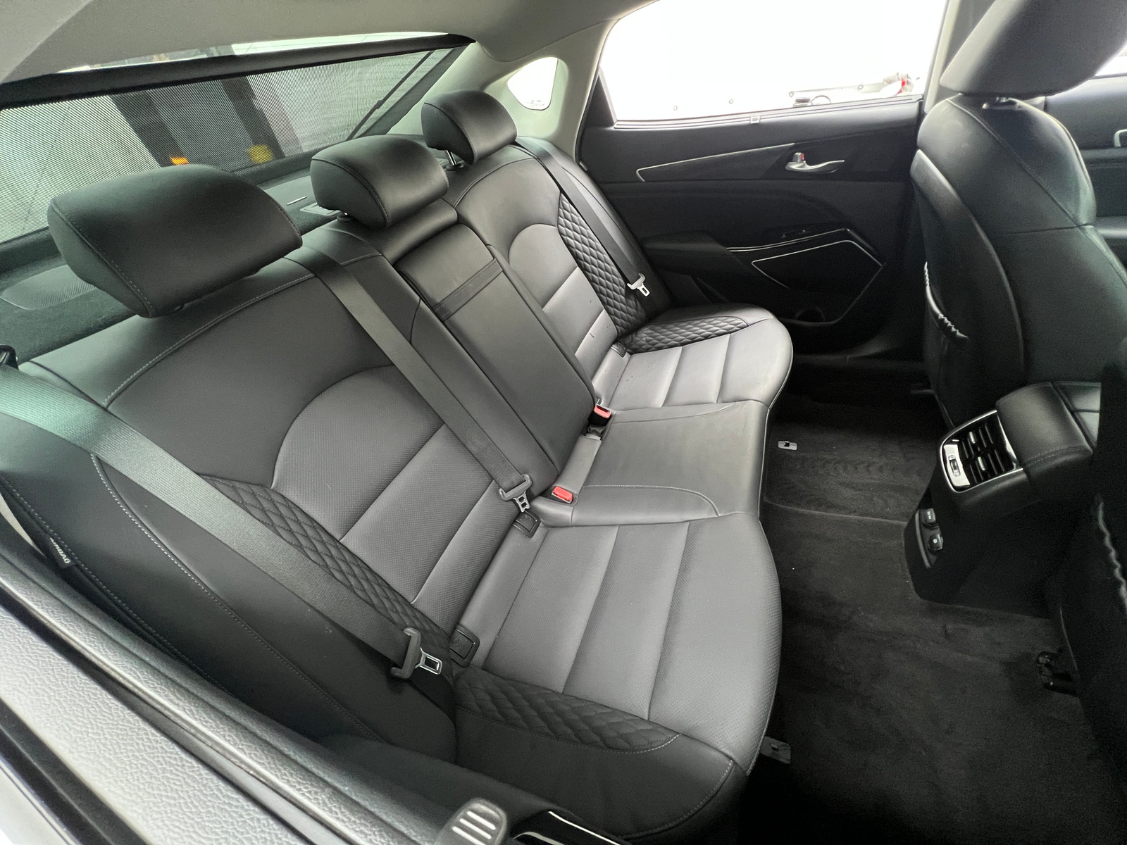 Thumbnail: 2017 Kia Cadenza - 5