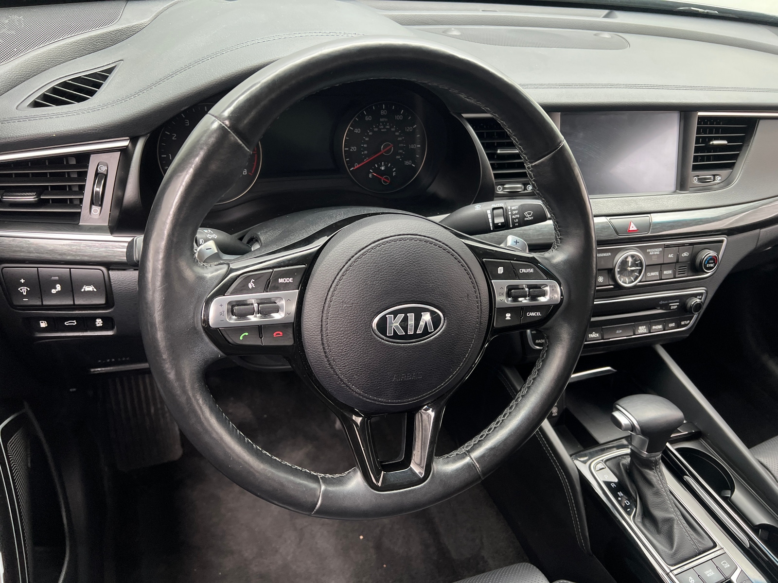 Thumbnail: 2017 Kia Cadenza - 4