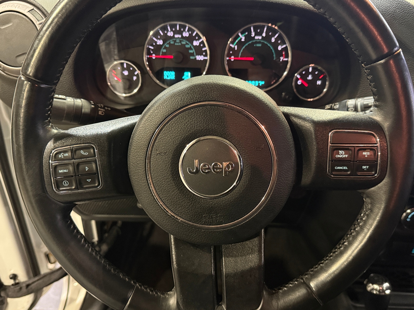 Thumbnail: 2017 Jeep Wrangler - 5