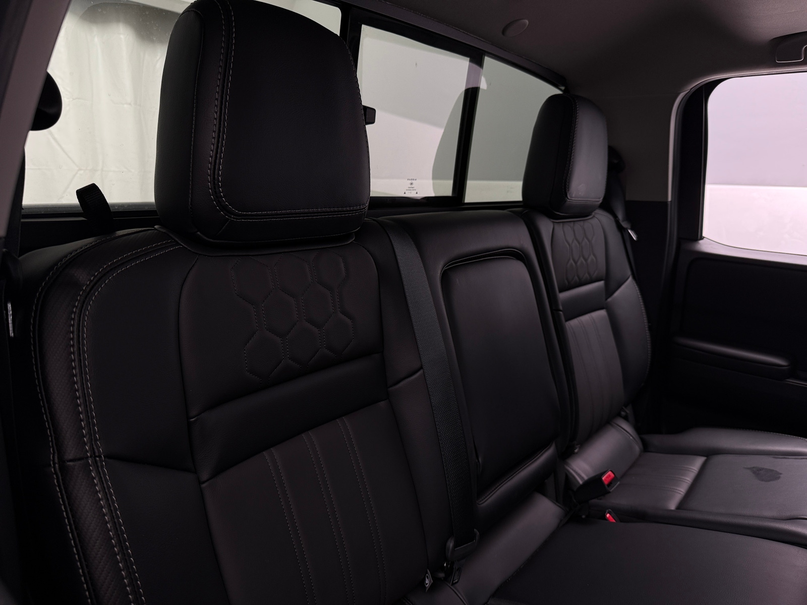 Thumbnail: 2024 Nissan Frontier - 5