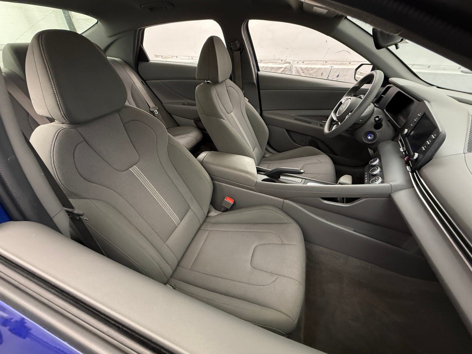 Thumbnail: 2024 Hyundai Elantra - 2