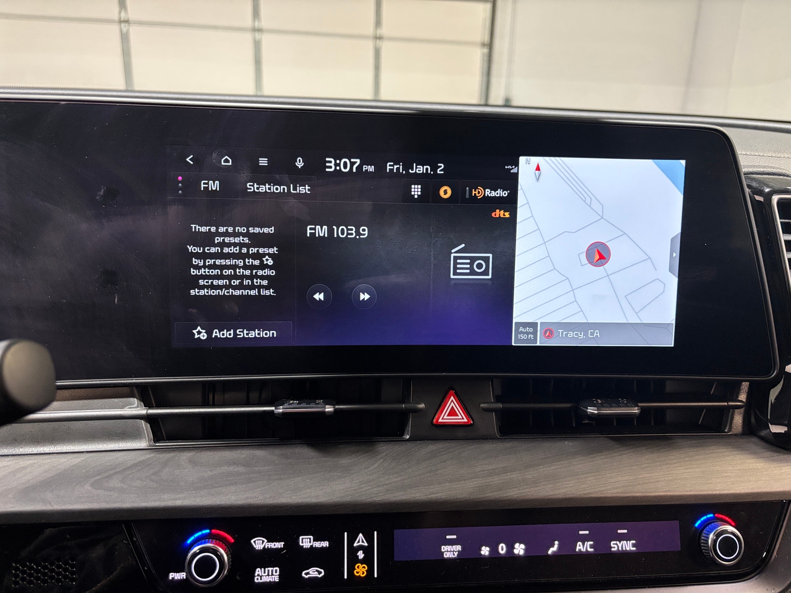 Thumbnail: 2025 Kia Sportage - 3