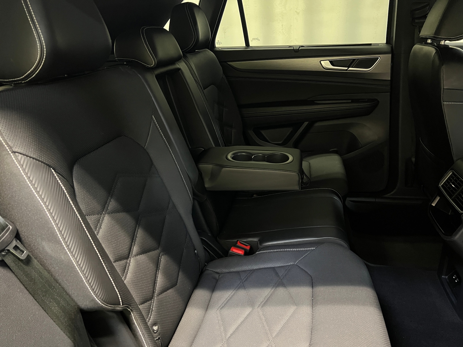 Thumbnail: 2024 Volkswagen Atlas - 5