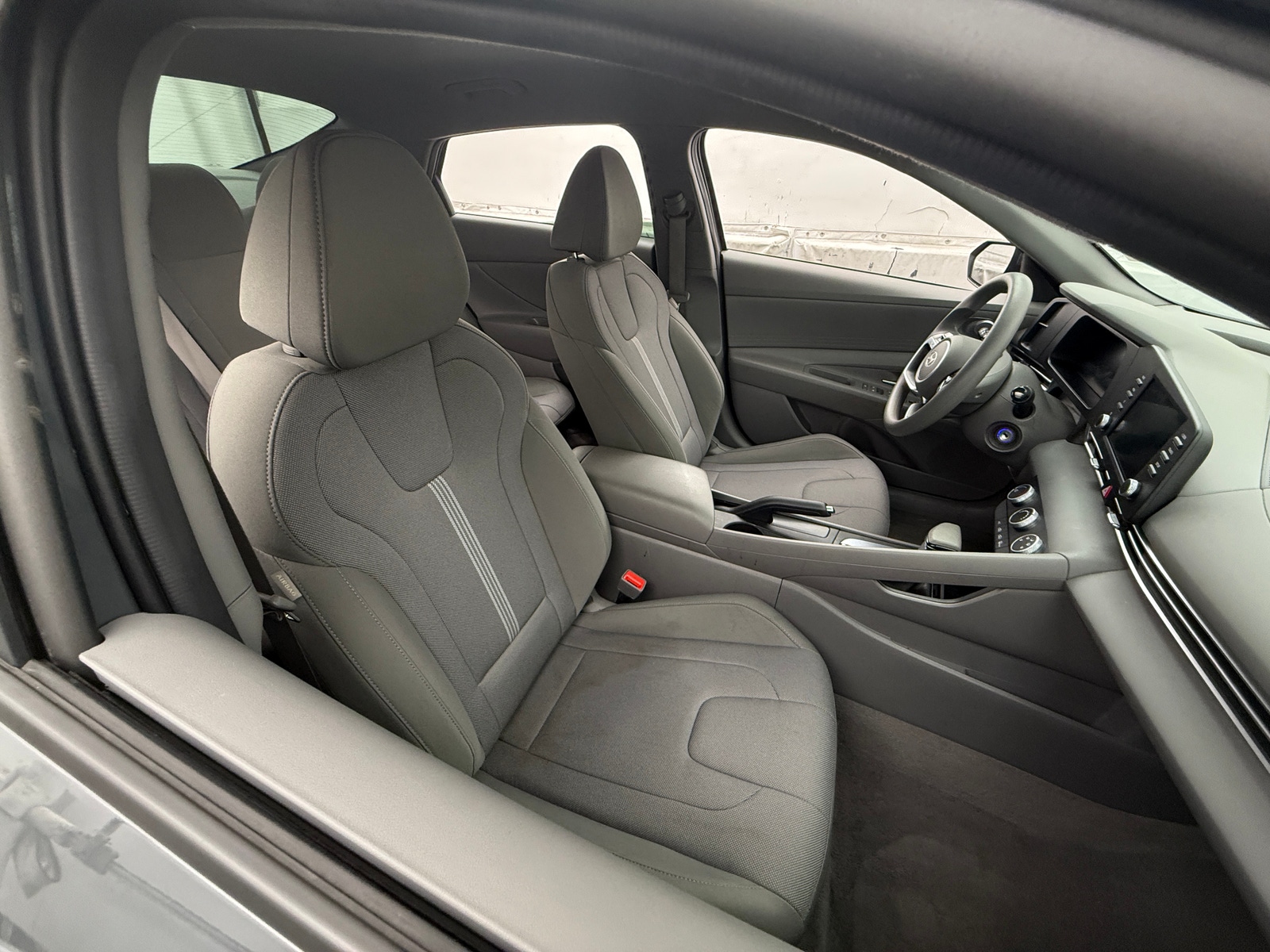 Thumbnail: 2024 Hyundai Elantra - 2