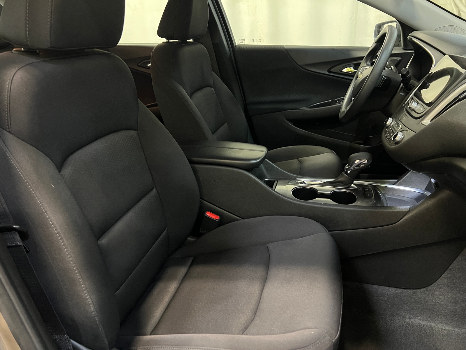 Thumbnail: 2024 Chevrolet Malibu - 2