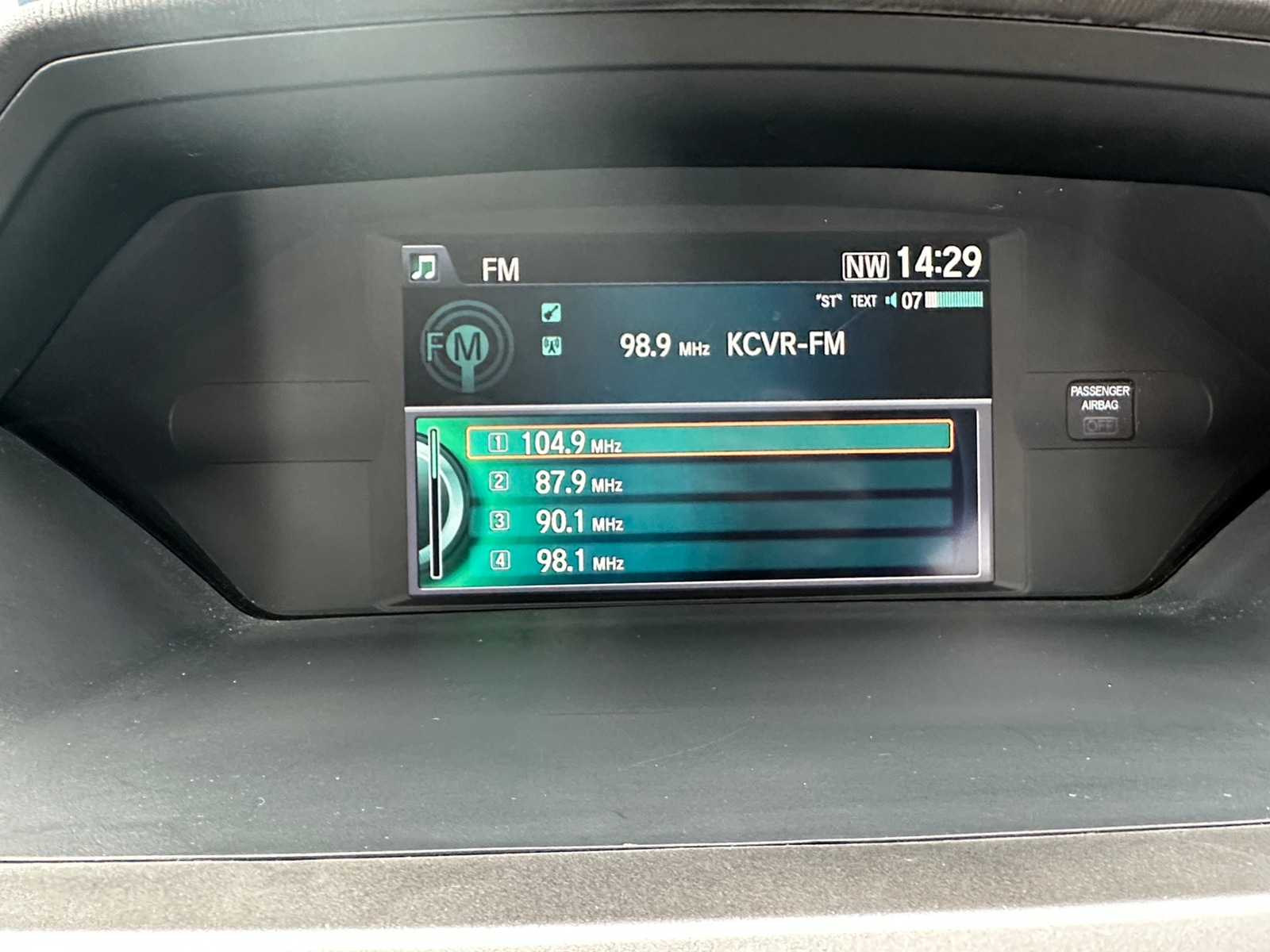 Thumbnail: 2016 Honda Odyssey - 3