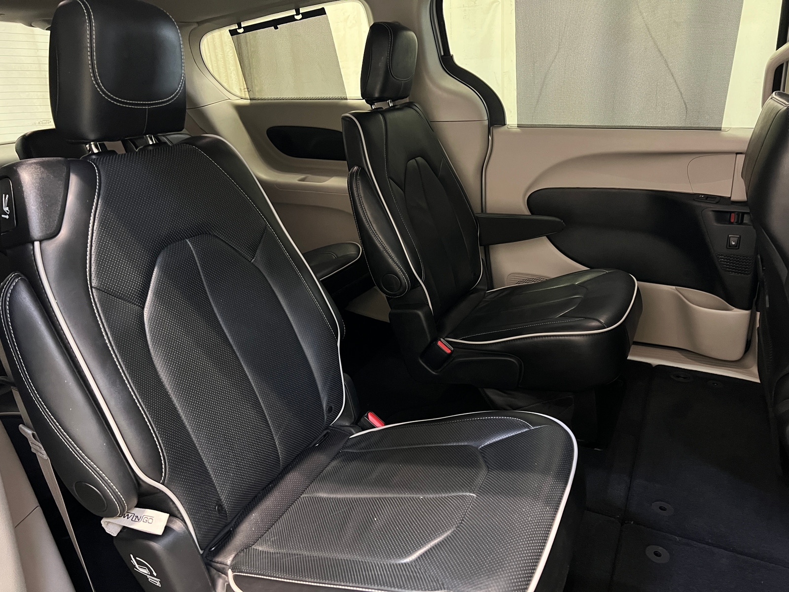 Thumbnail: 2024 Chrysler Pacifica - 5