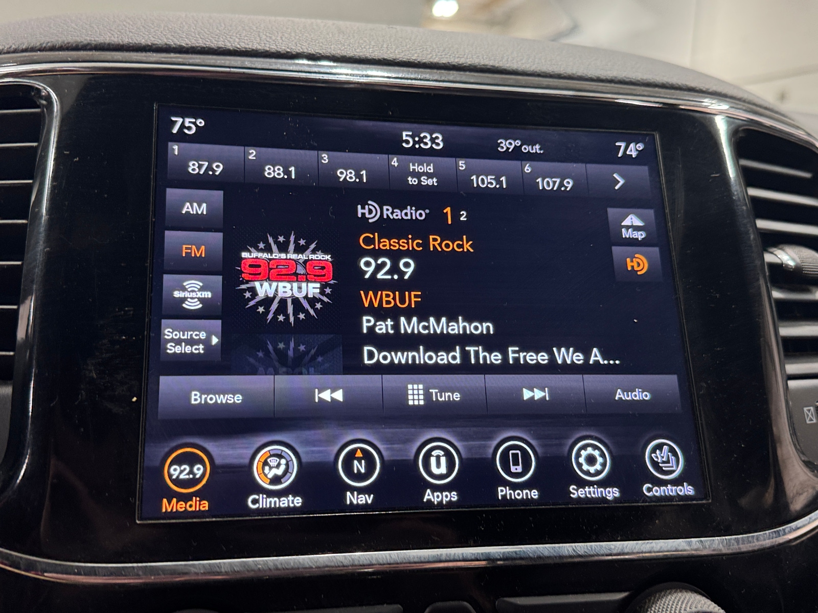 Thumbnail: 2020 Jeep Grand Cherokee - 3