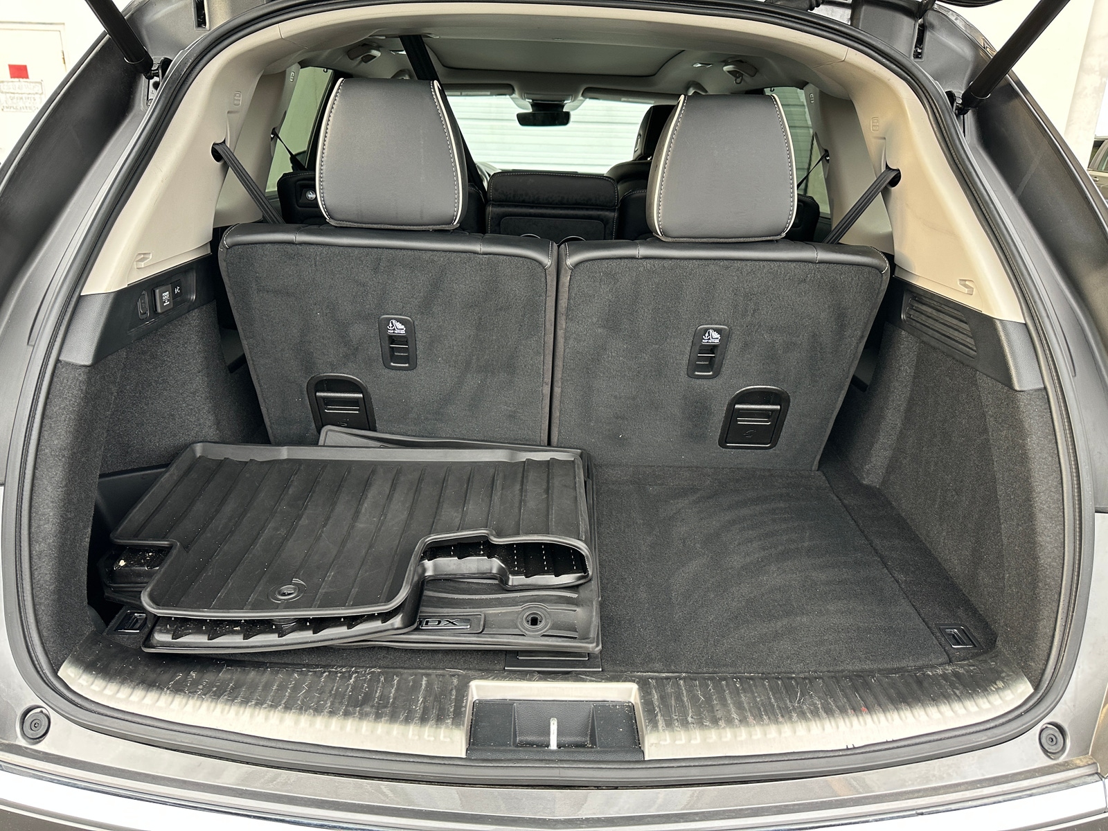 Thumbnail: 2024 Acura MDX - 6