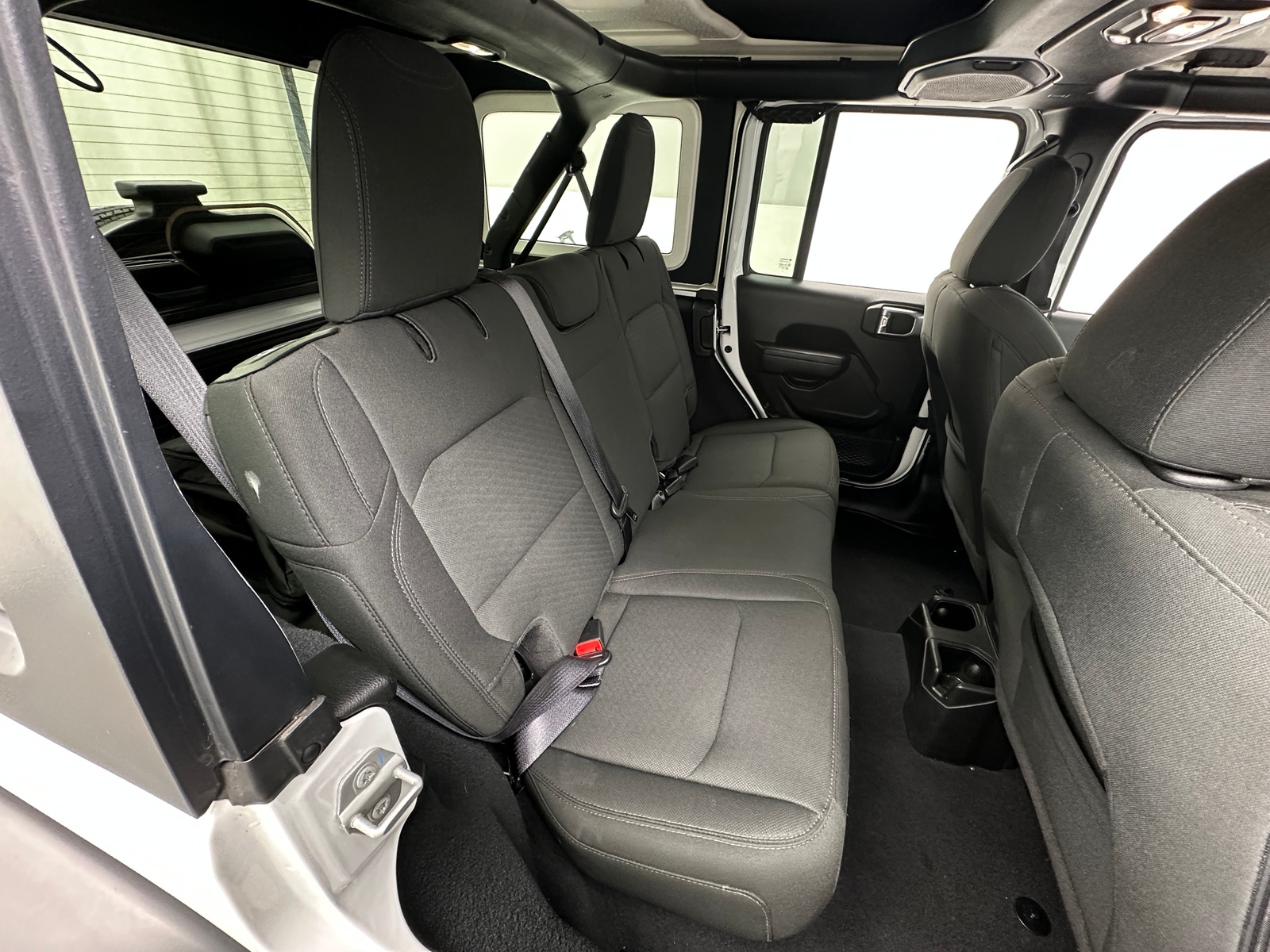 Thumbnail: 2022 Jeep Wrangler - 6