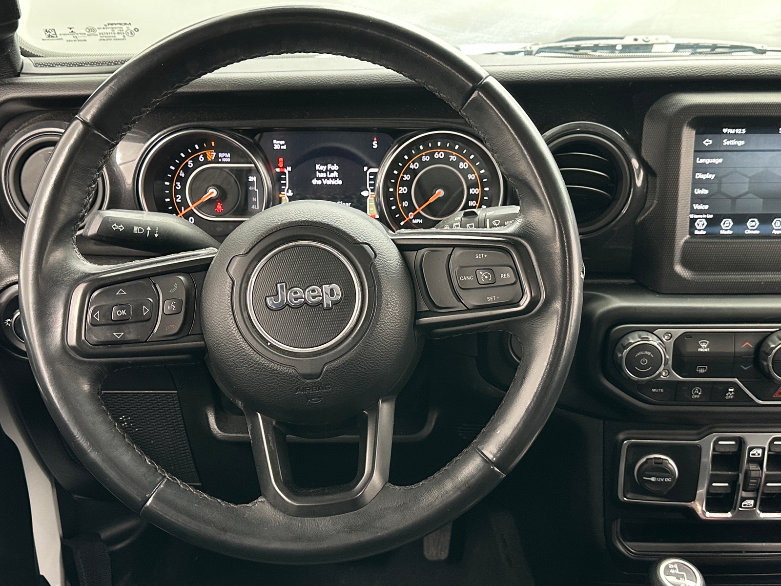 Thumbnail: 2022 Jeep Wrangler - 5