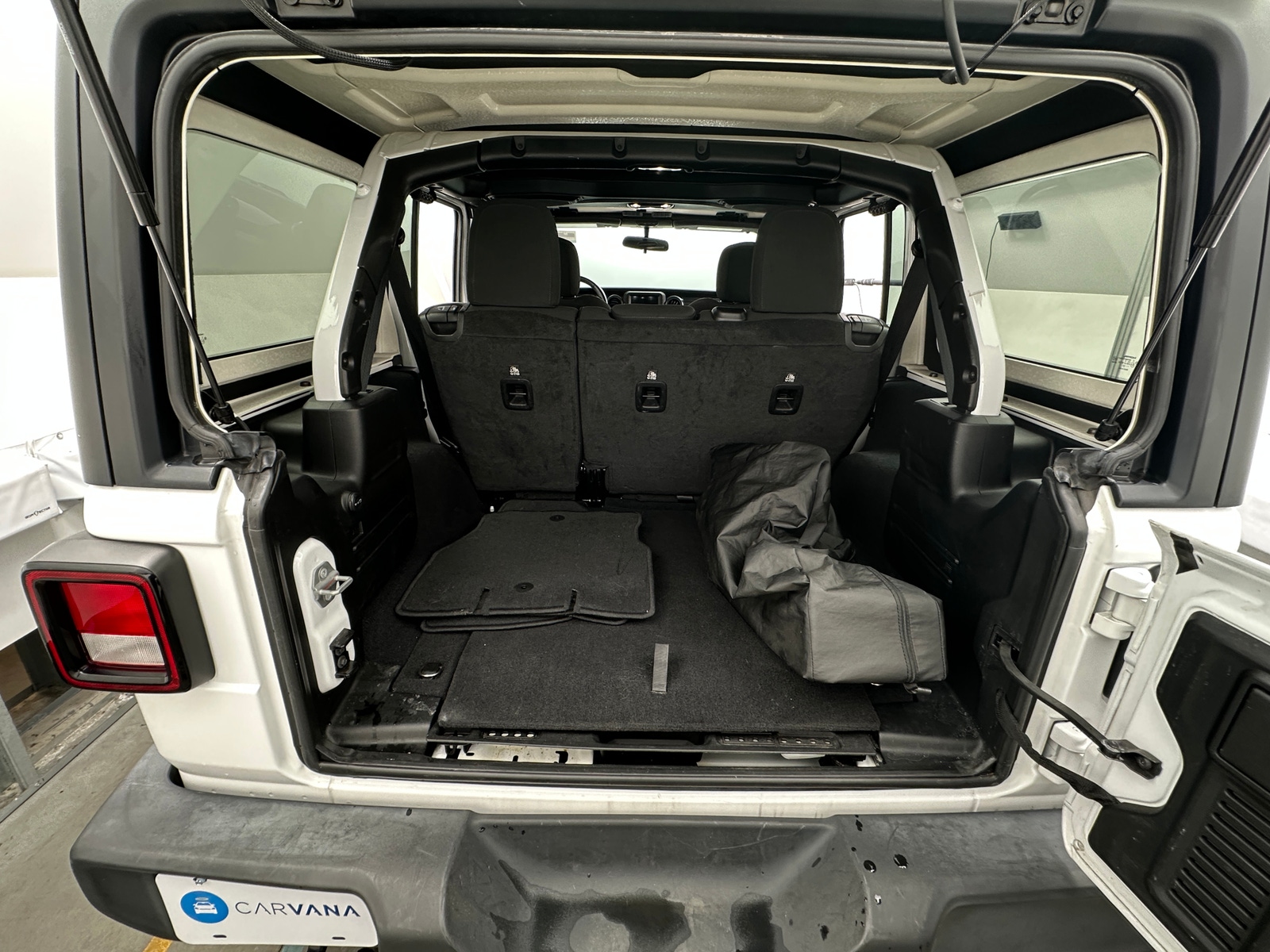 Thumbnail: 2022 Jeep Wrangler - 7