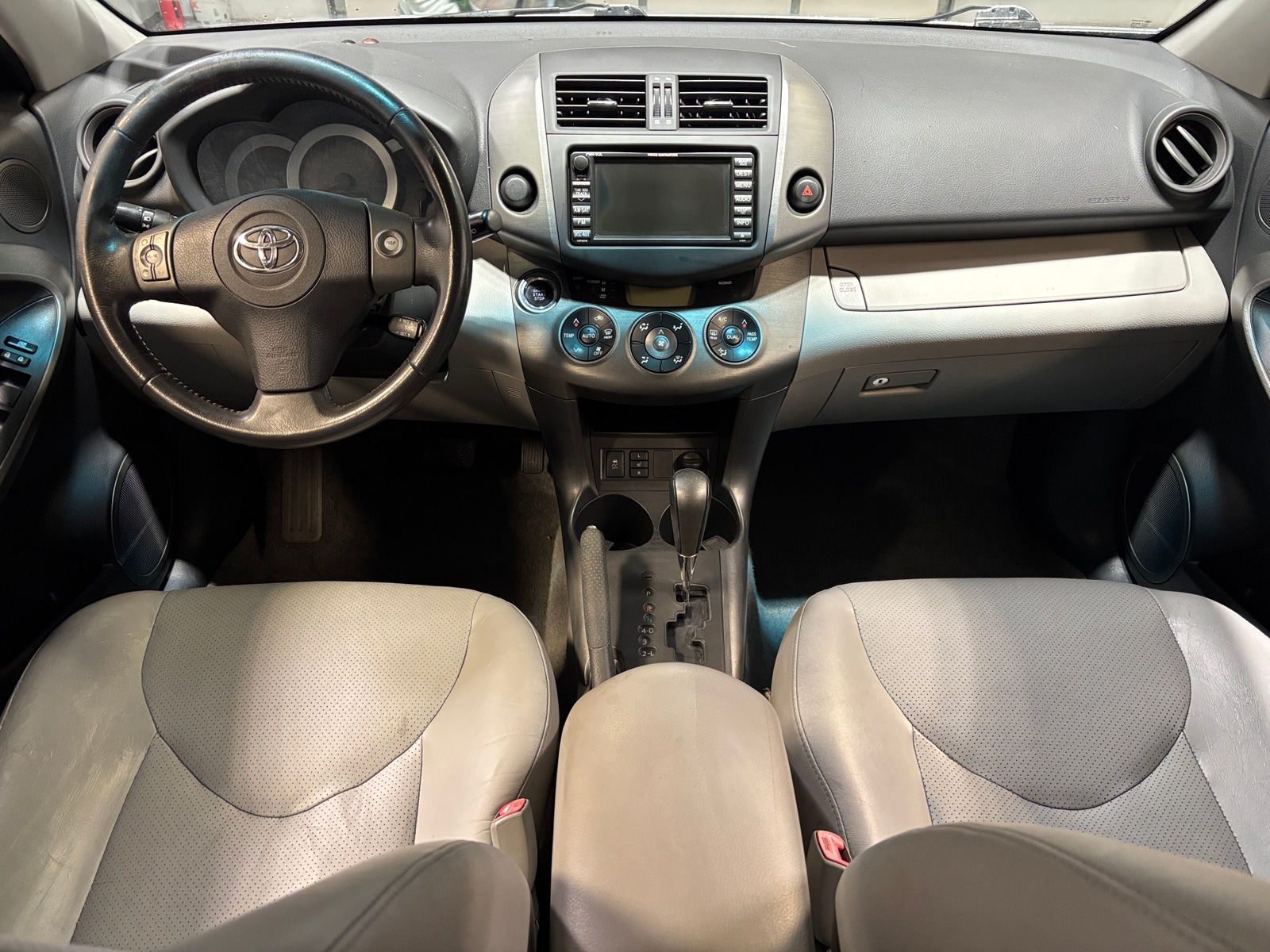 Thumbnail: 2010 Toyota RAV4 - 3