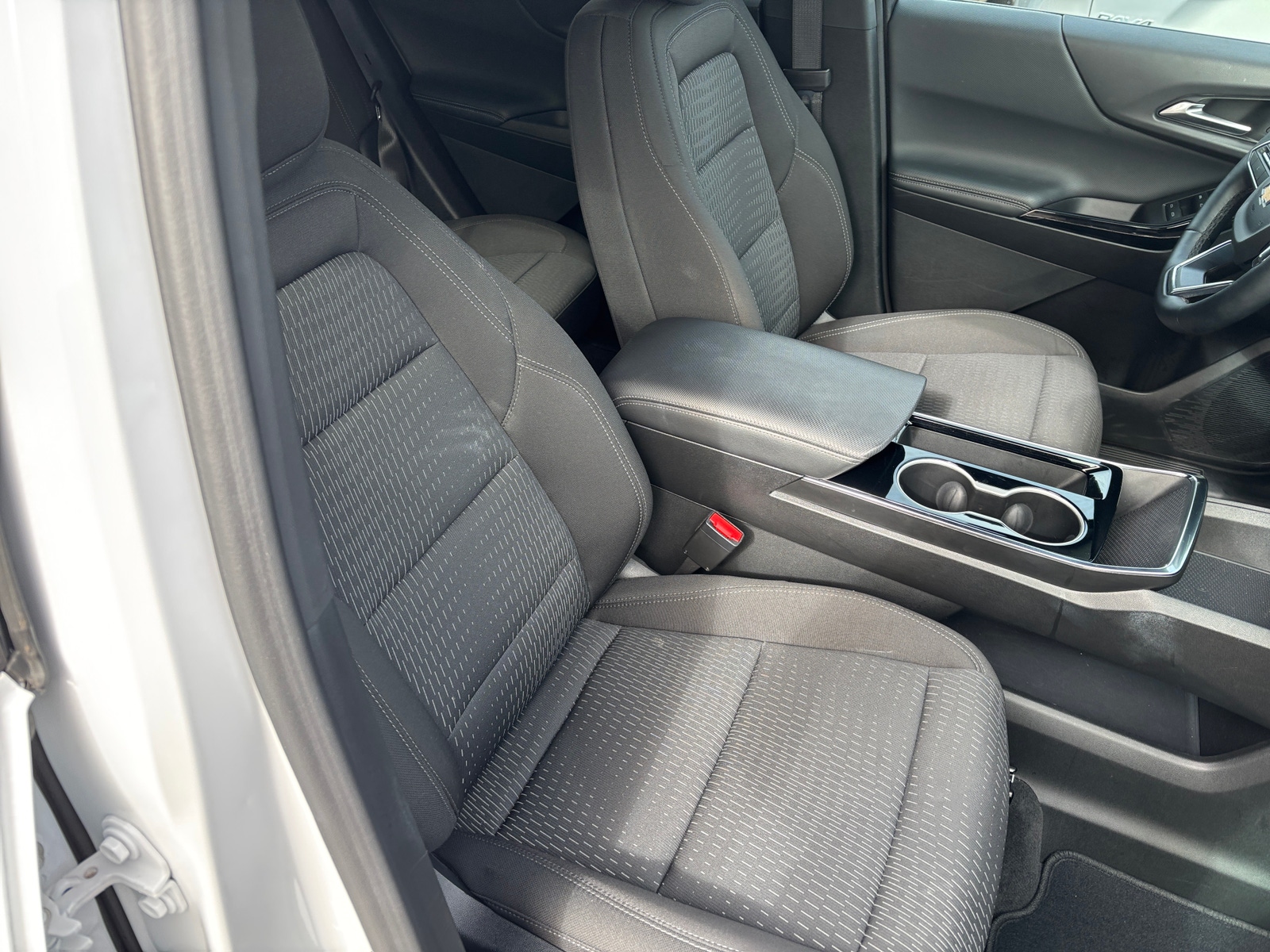 Thumbnail: 2025 Chevrolet Equinox - 2