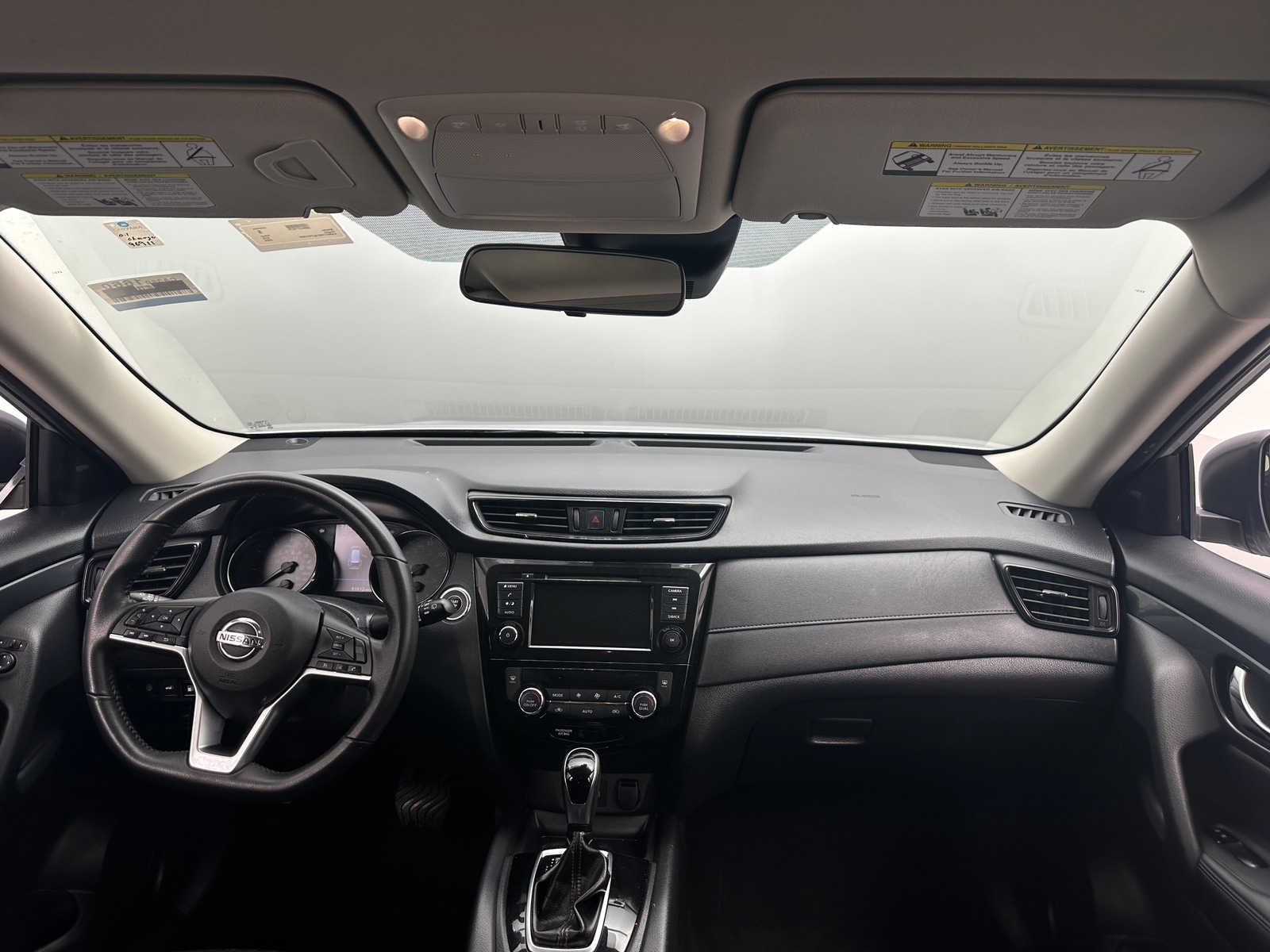 Thumbnail: 2020 Nissan Rogue - 3