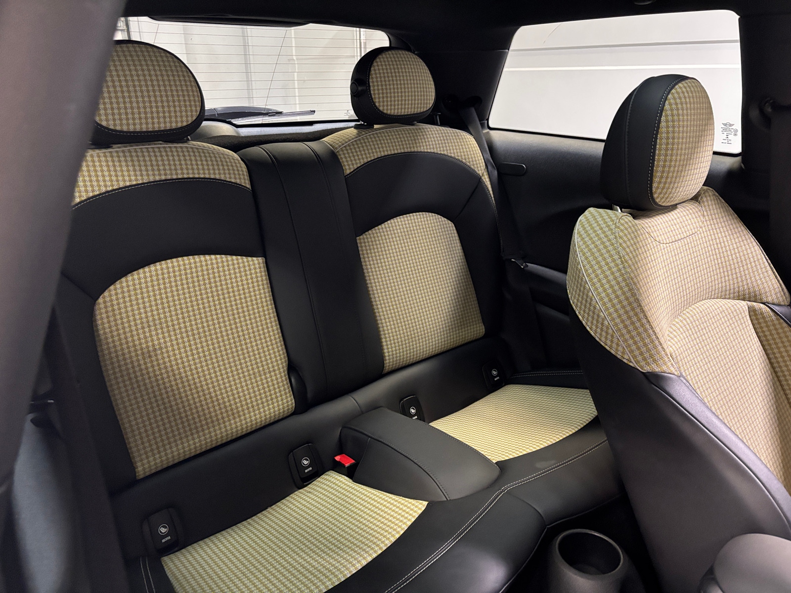 Thumbnail: 2023 MINI Cooper Hardtop - 5