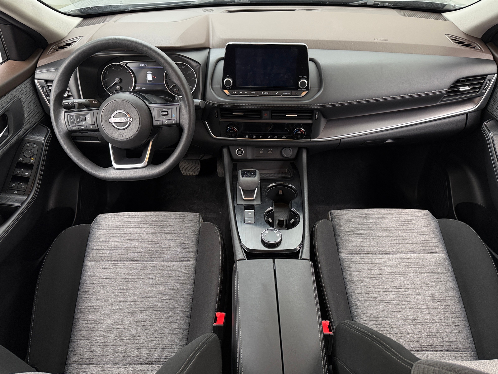 Thumbnail: 2023 Nissan Rogue - 3