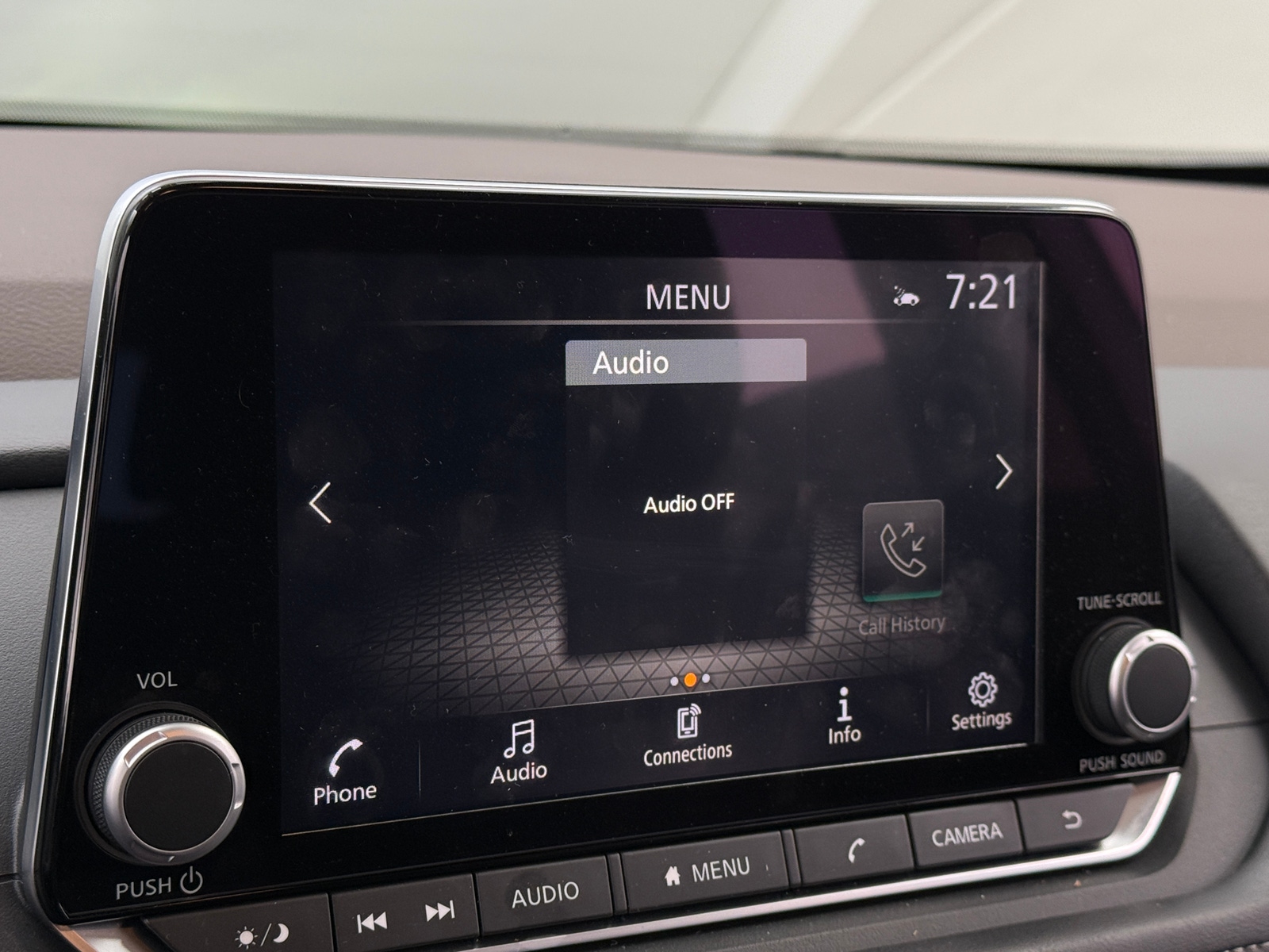 Thumbnail: 2023 Nissan Rogue - 4