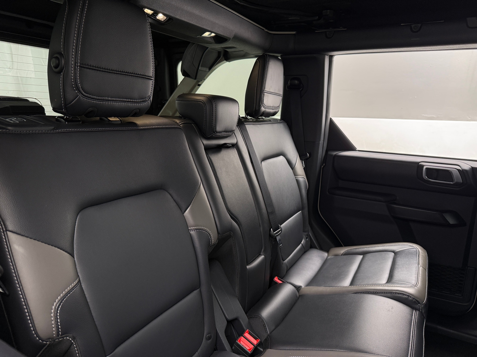 Thumbnail: 2025 Ford Bronco - 5