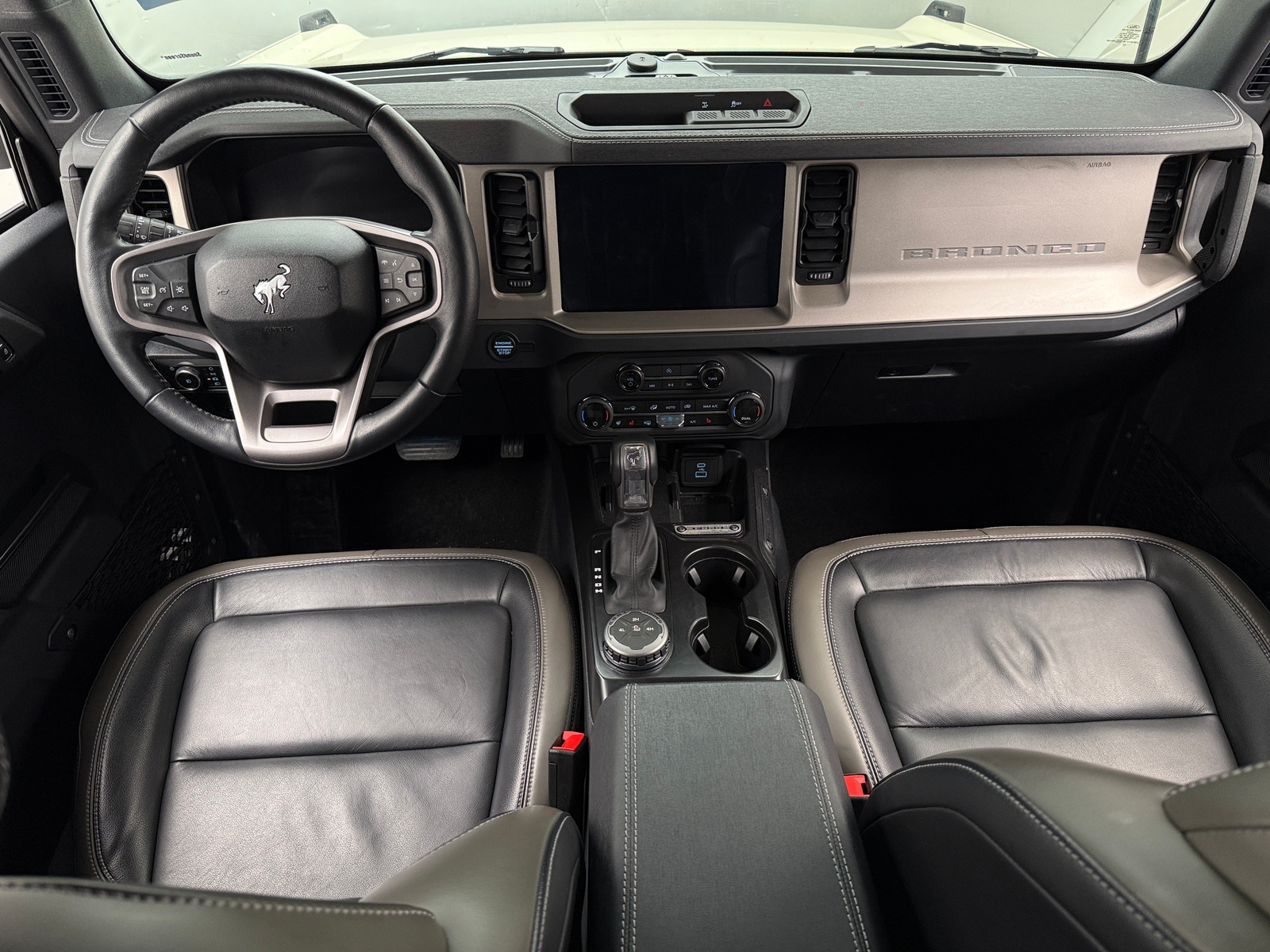 Thumbnail: 2025 Ford Bronco - 2