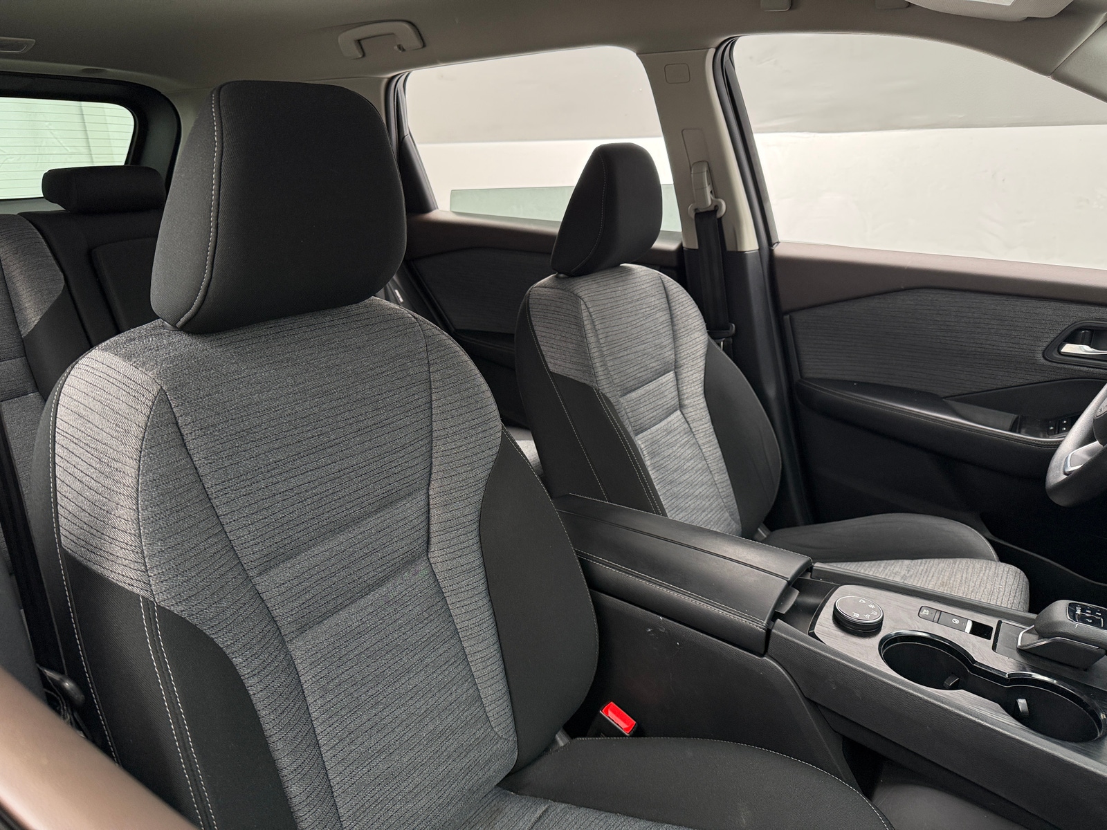 Thumbnail: 2023 Nissan Rogue - 2