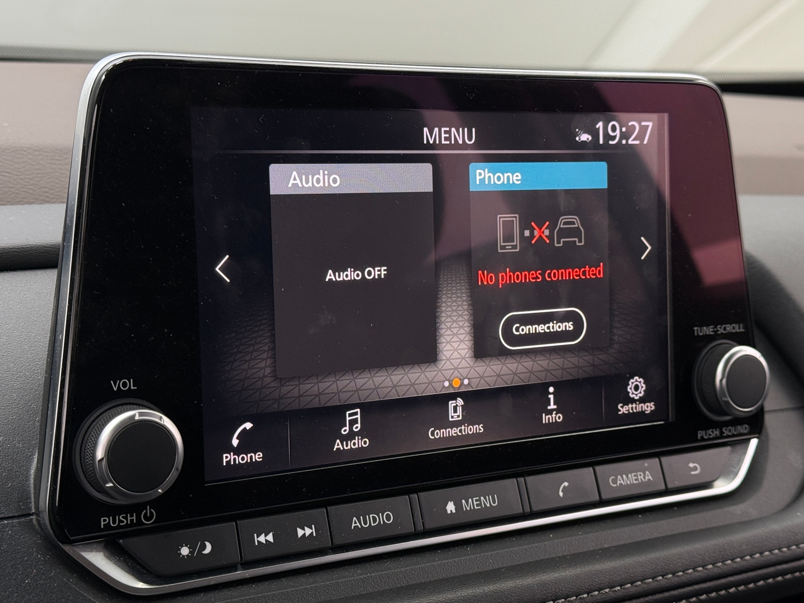 Thumbnail: 2023 Nissan Rogue - 4