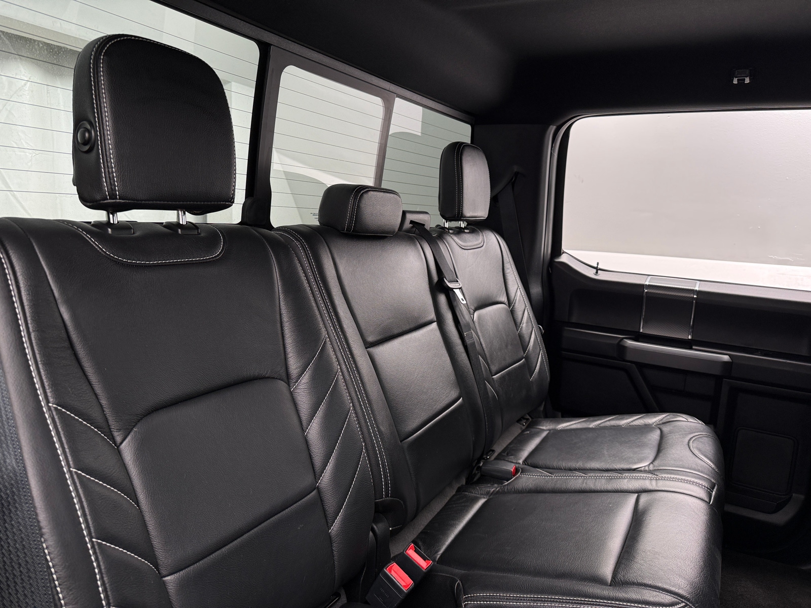 Thumbnail: 2018 Ford Econoline - 6