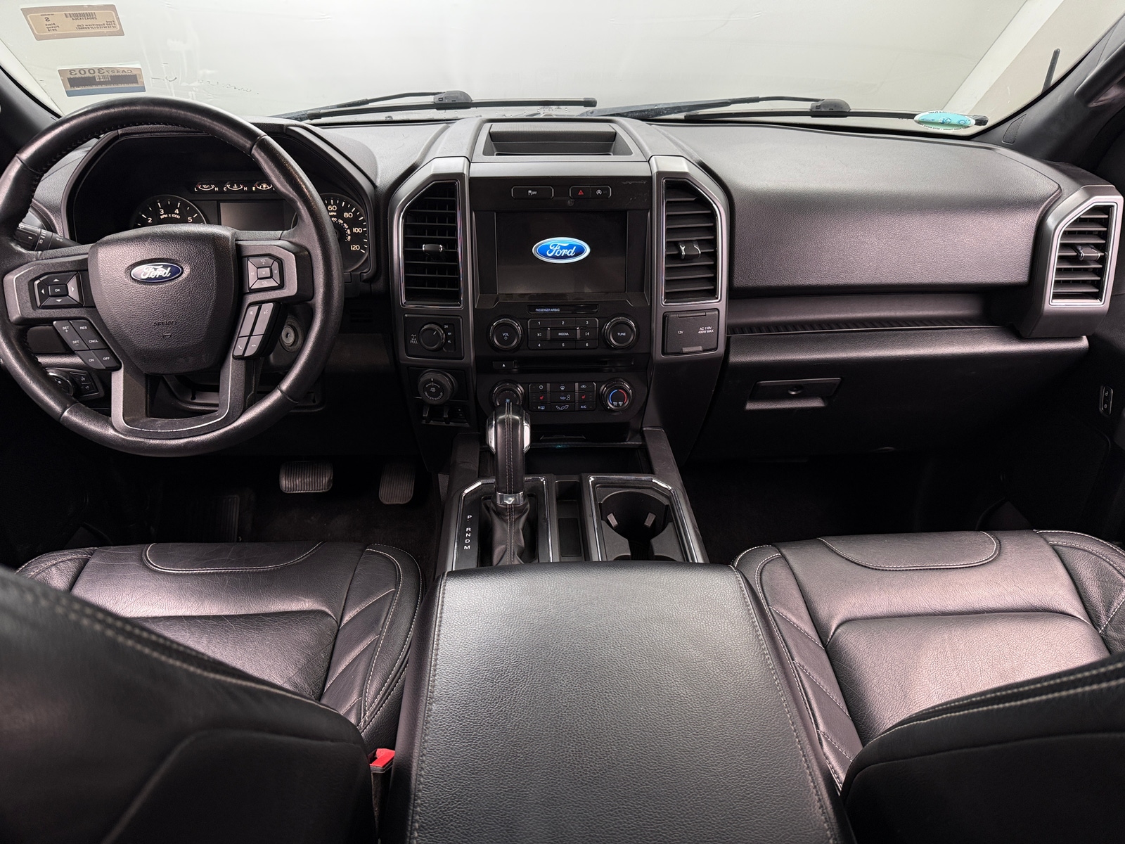 Thumbnail: 2018 Ford Econoline - 3