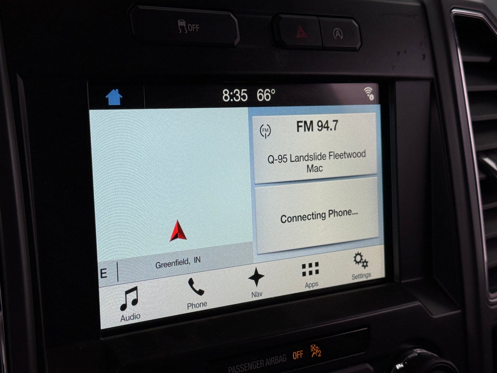 Thumbnail: 2018 Ford Econoline - 4