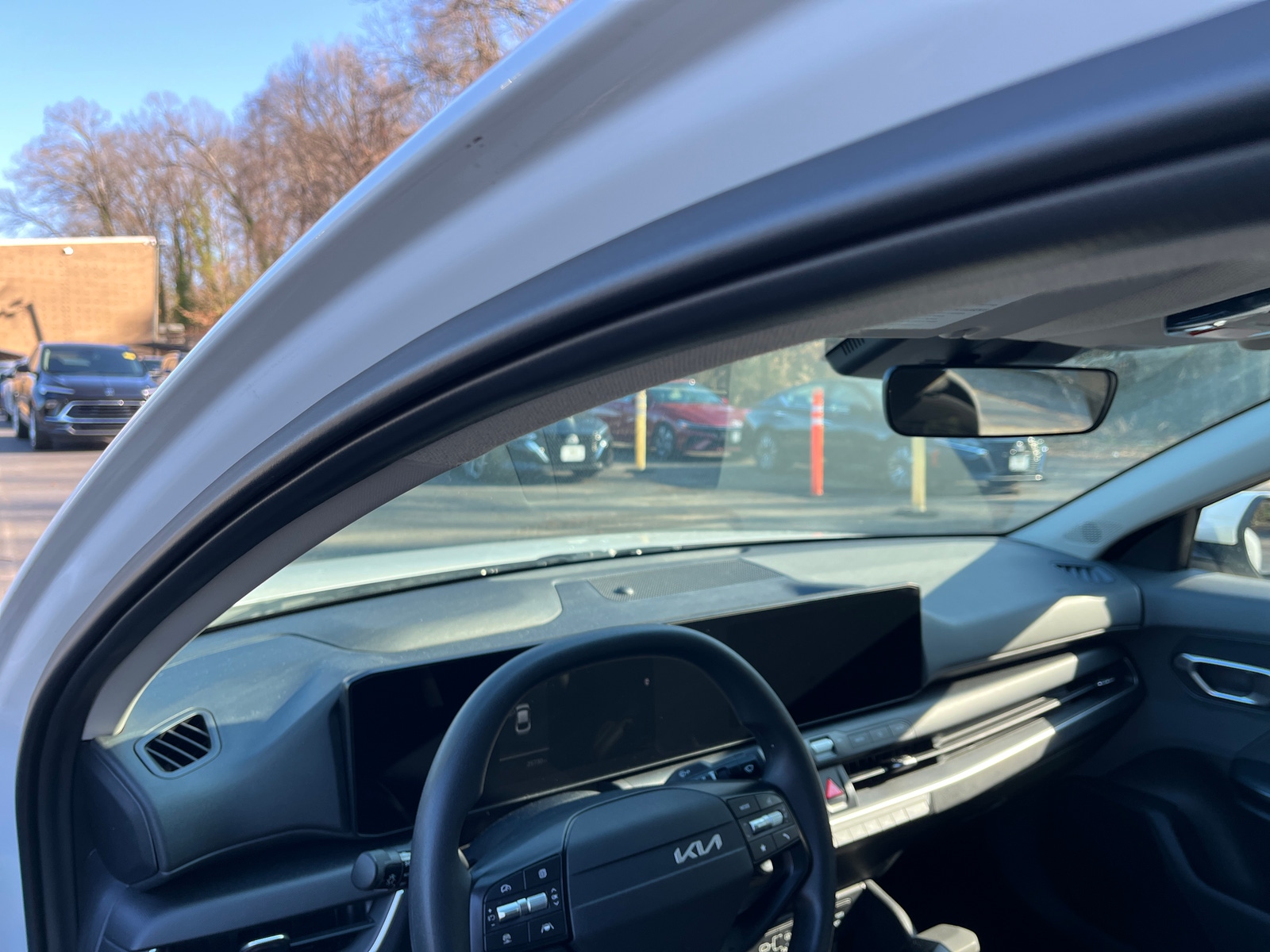 Thumbnail: 2025 Kia K4 - 3