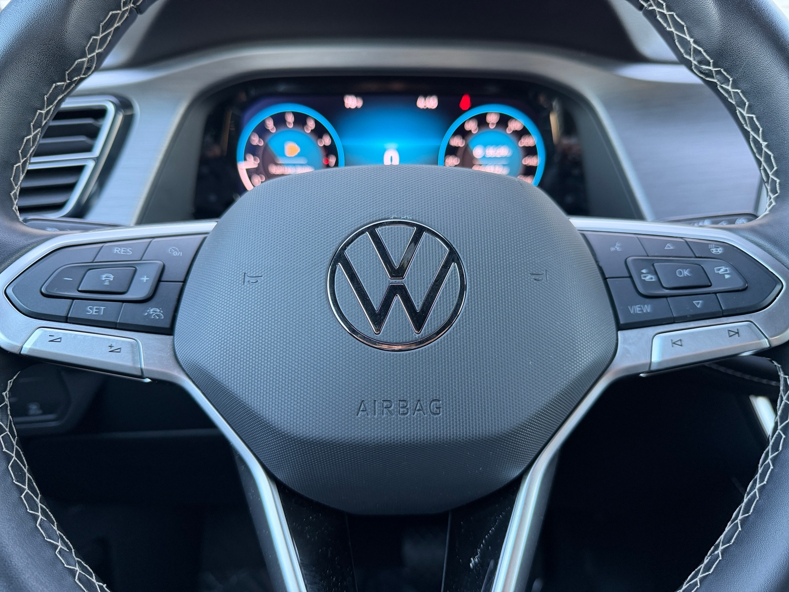 Thumbnail: 2025 Volkswagen Atlas - 4