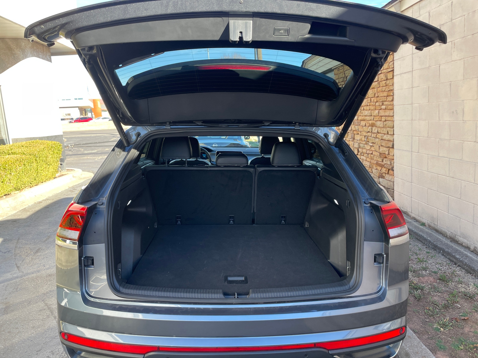 Thumbnail: 2025 Volkswagen Atlas - 6