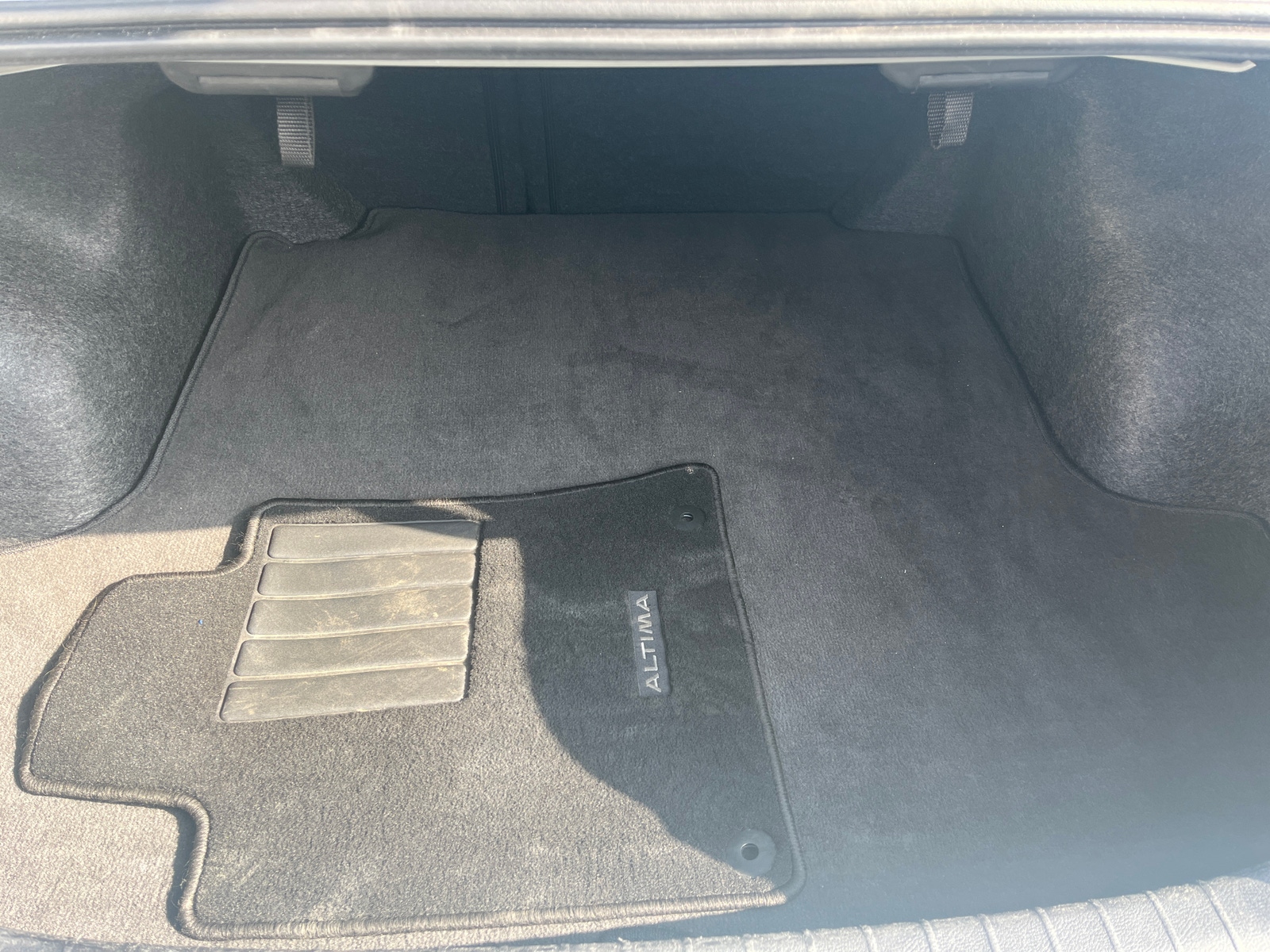 Thumbnail: 2025 Nissan Altima - 4