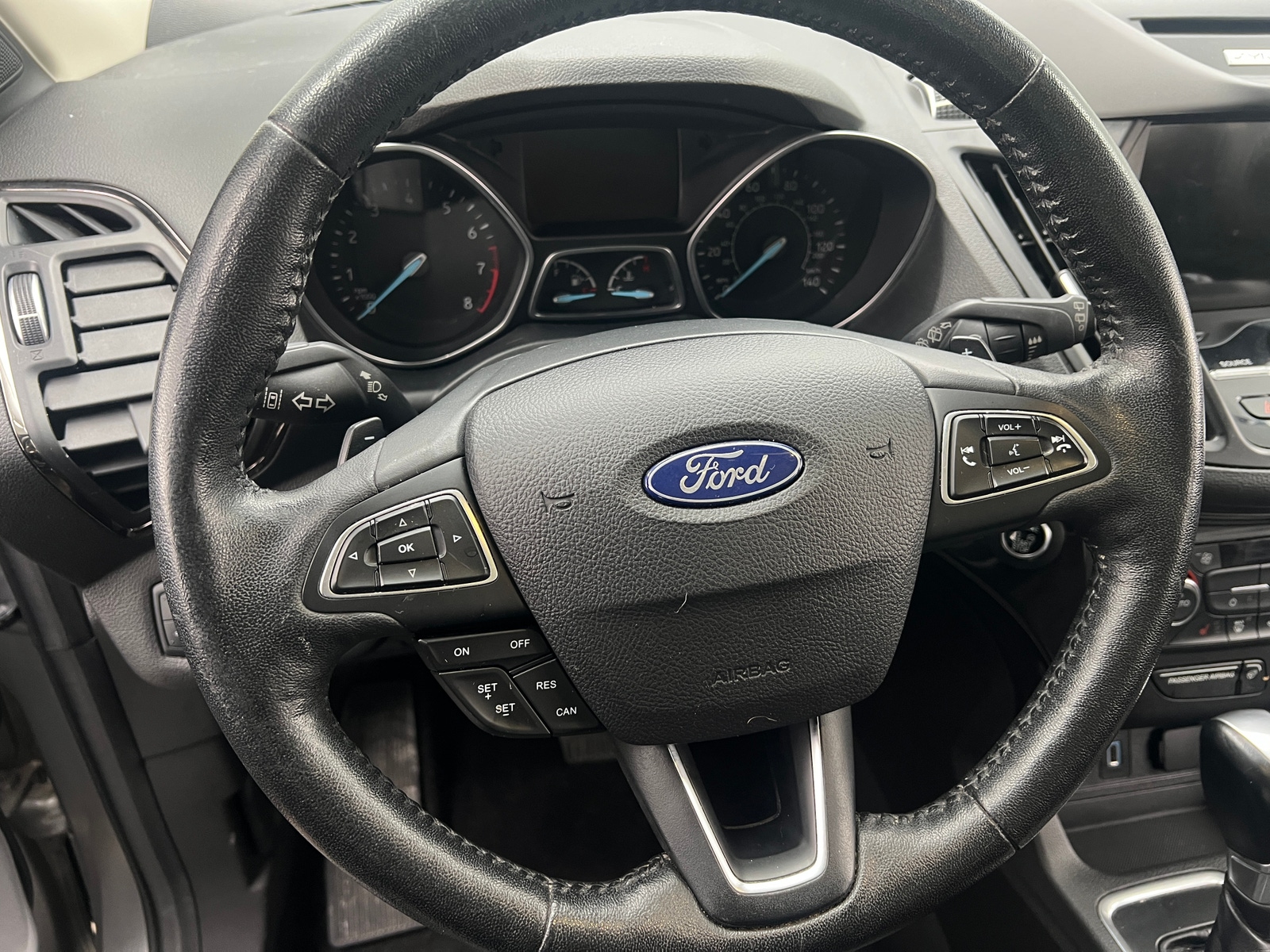 Thumbnail: 2017 Ford Escape - 4