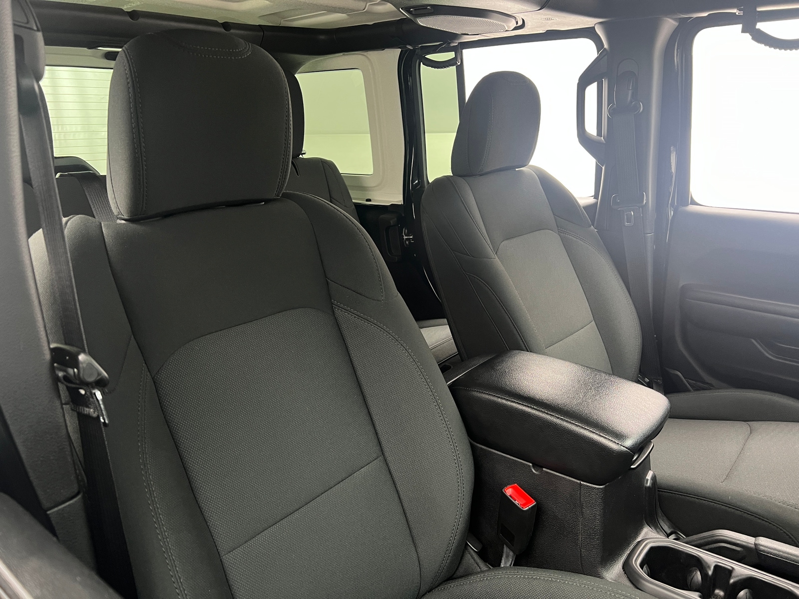 Thumbnail: 2018 Jeep Wrangler - 2