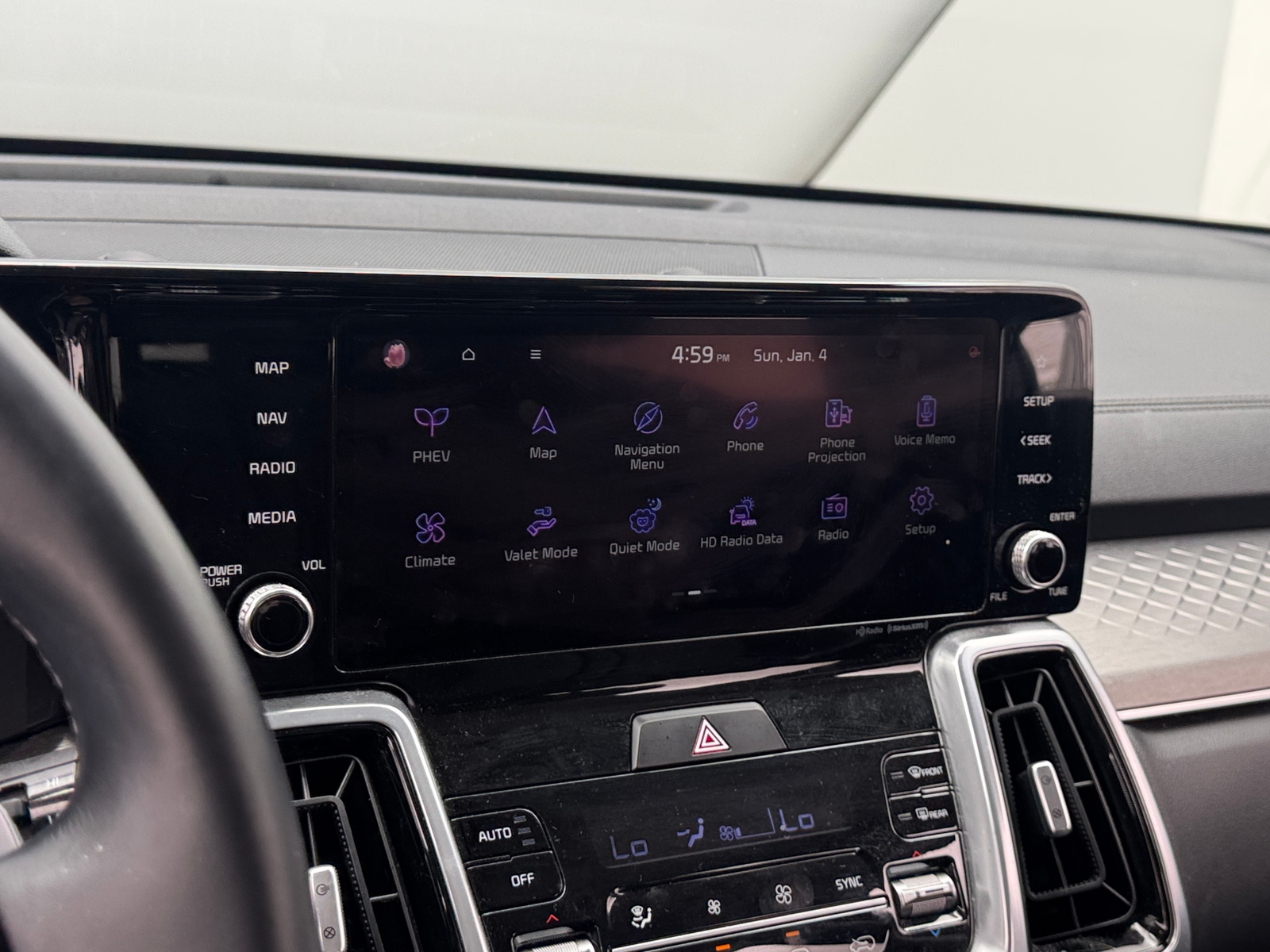 Thumbnail: 2022 Kia Sorento - 3